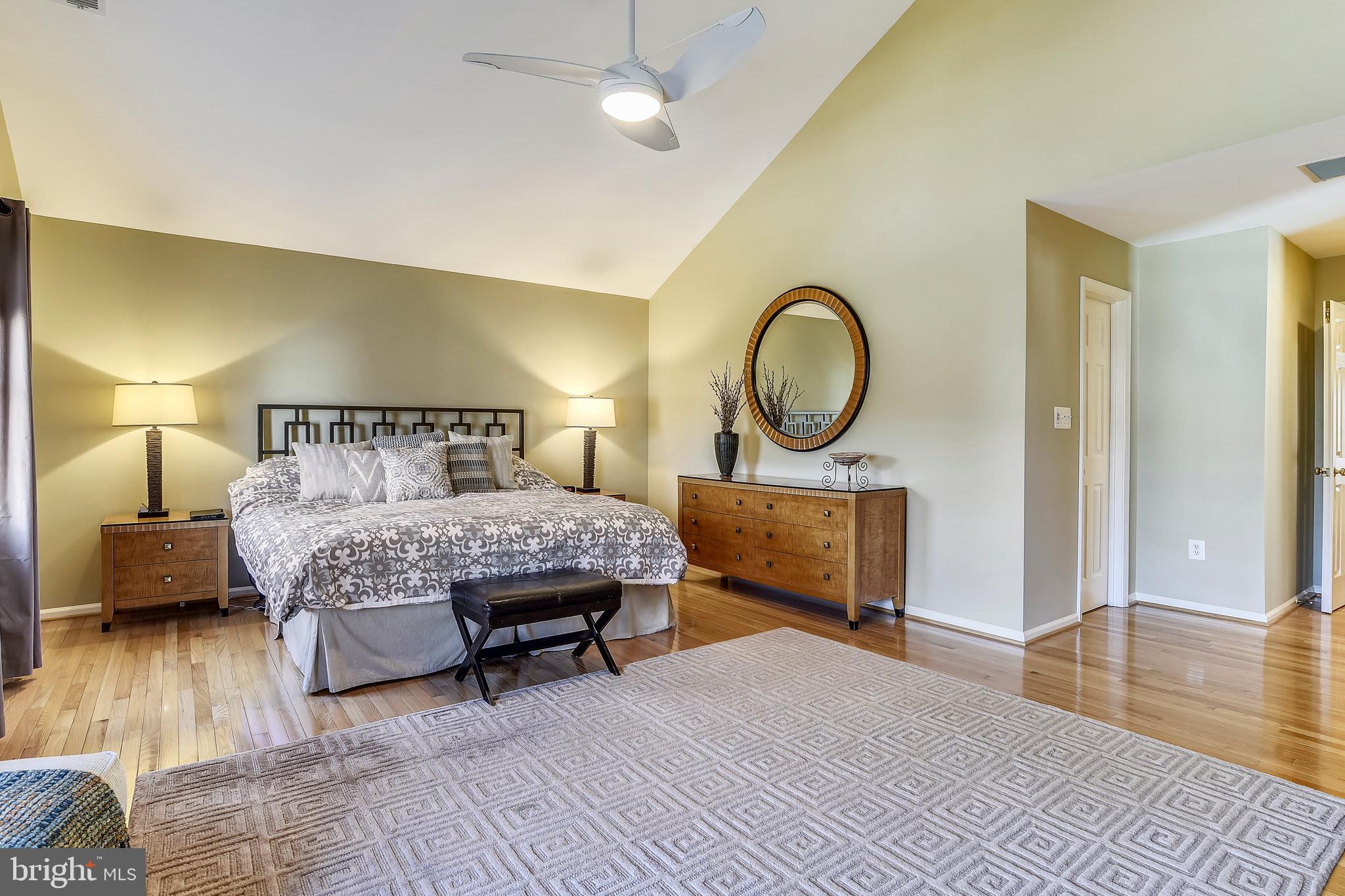 ROGER MACK COURT - Residential