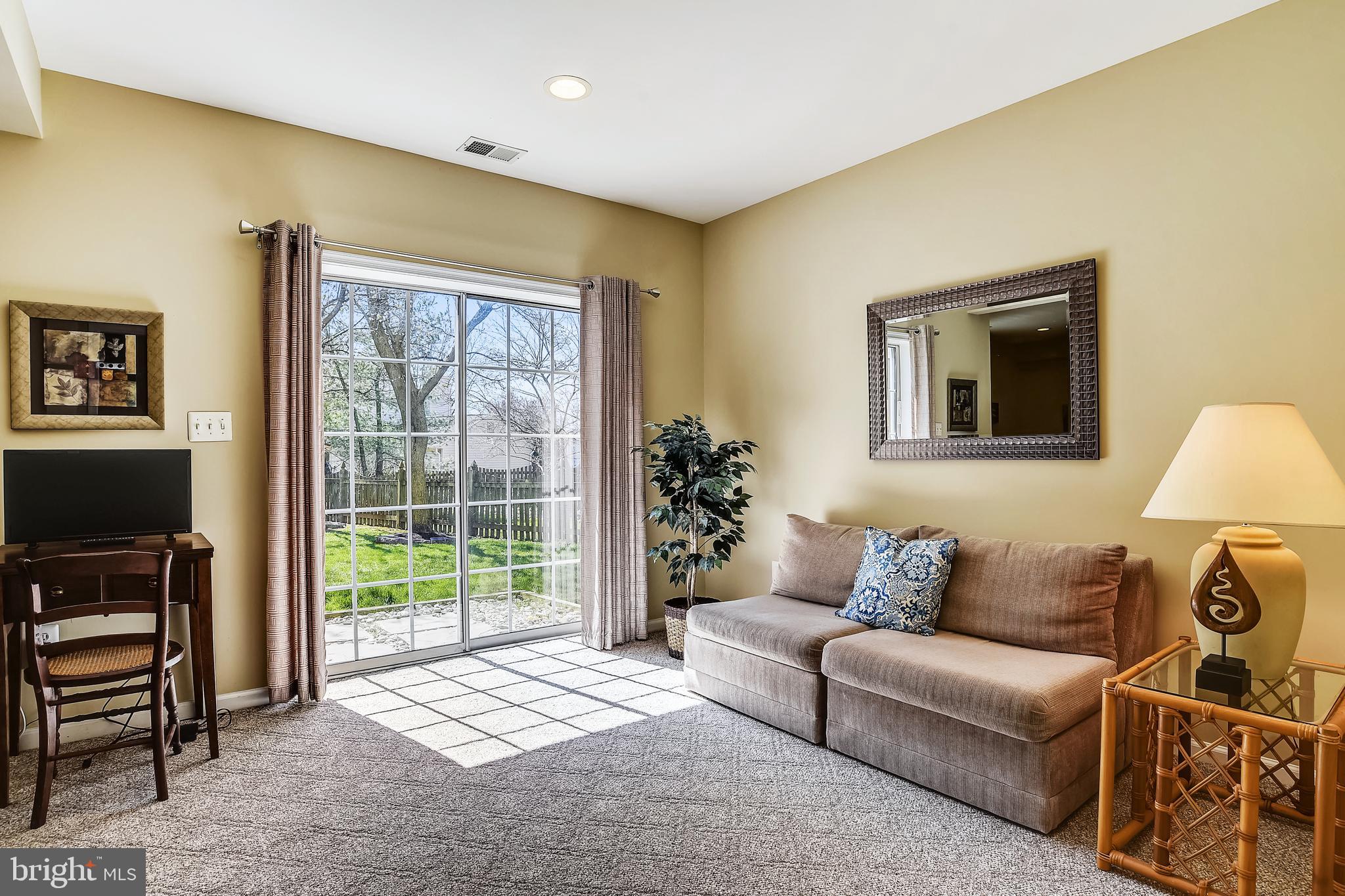 ROGER MACK COURT - Residential