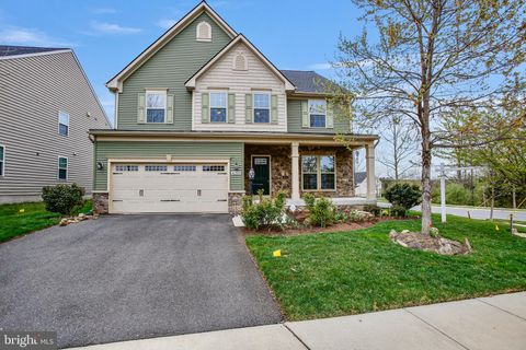 Property photo of 41597 hoffman drive, aldie, VA 20105