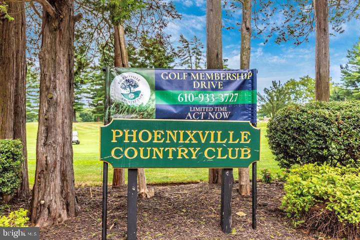 SUNWOOD FARM - Residential