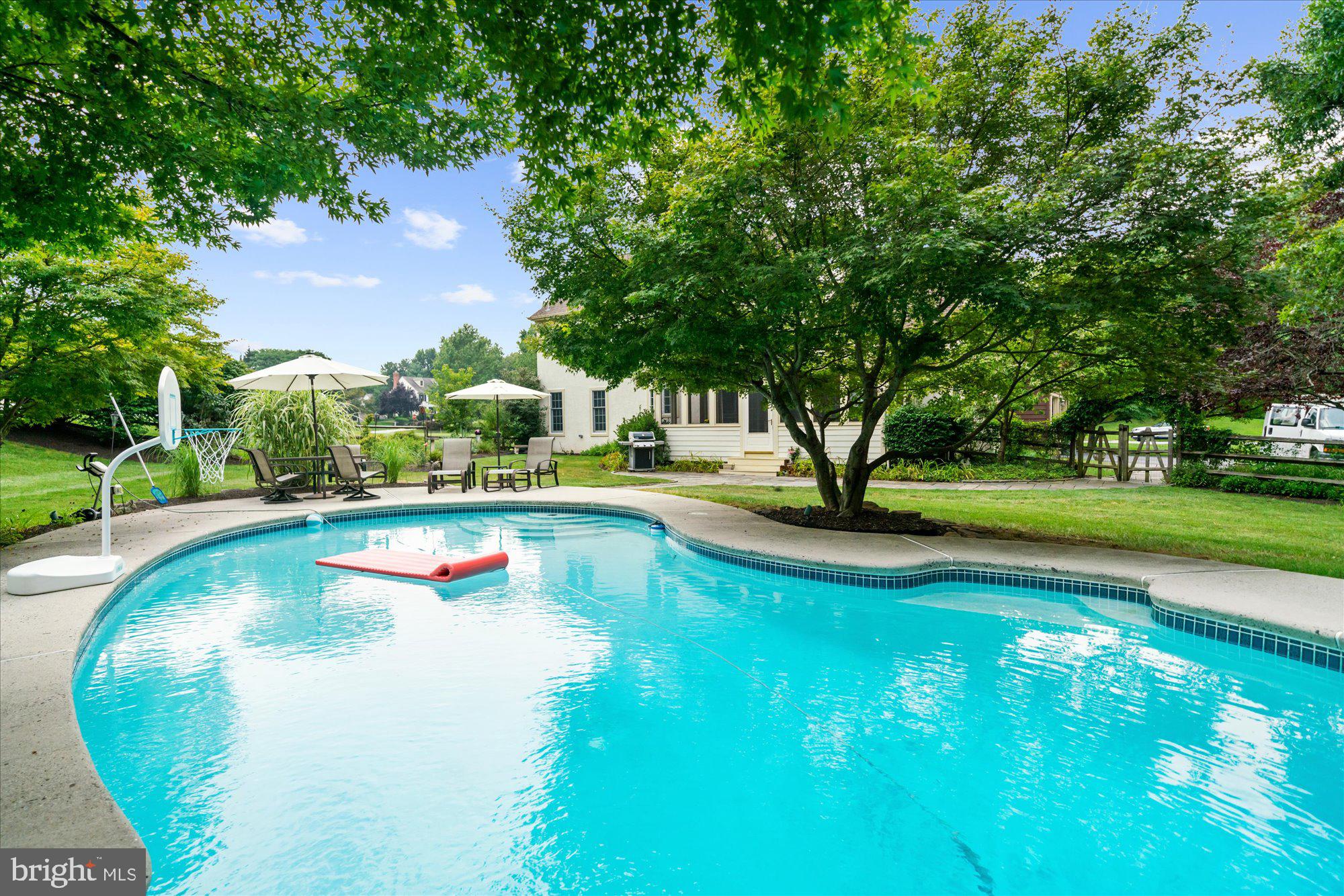 SUNWOOD FARM - Residential