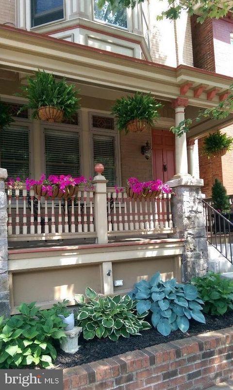Photo of 433 N Charlotte Street, LANCASTER, PA 17603 (MLS # PALA2074164)