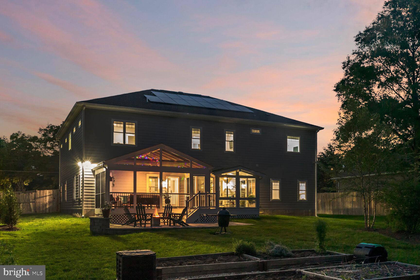 WINDSOR ESTATES - Residential Lease