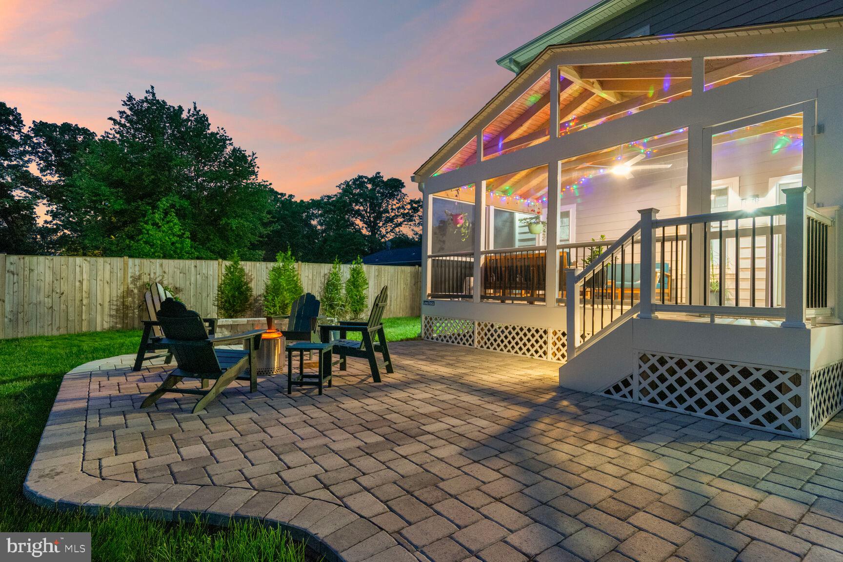 WINDSOR ESTATES - Residential Lease