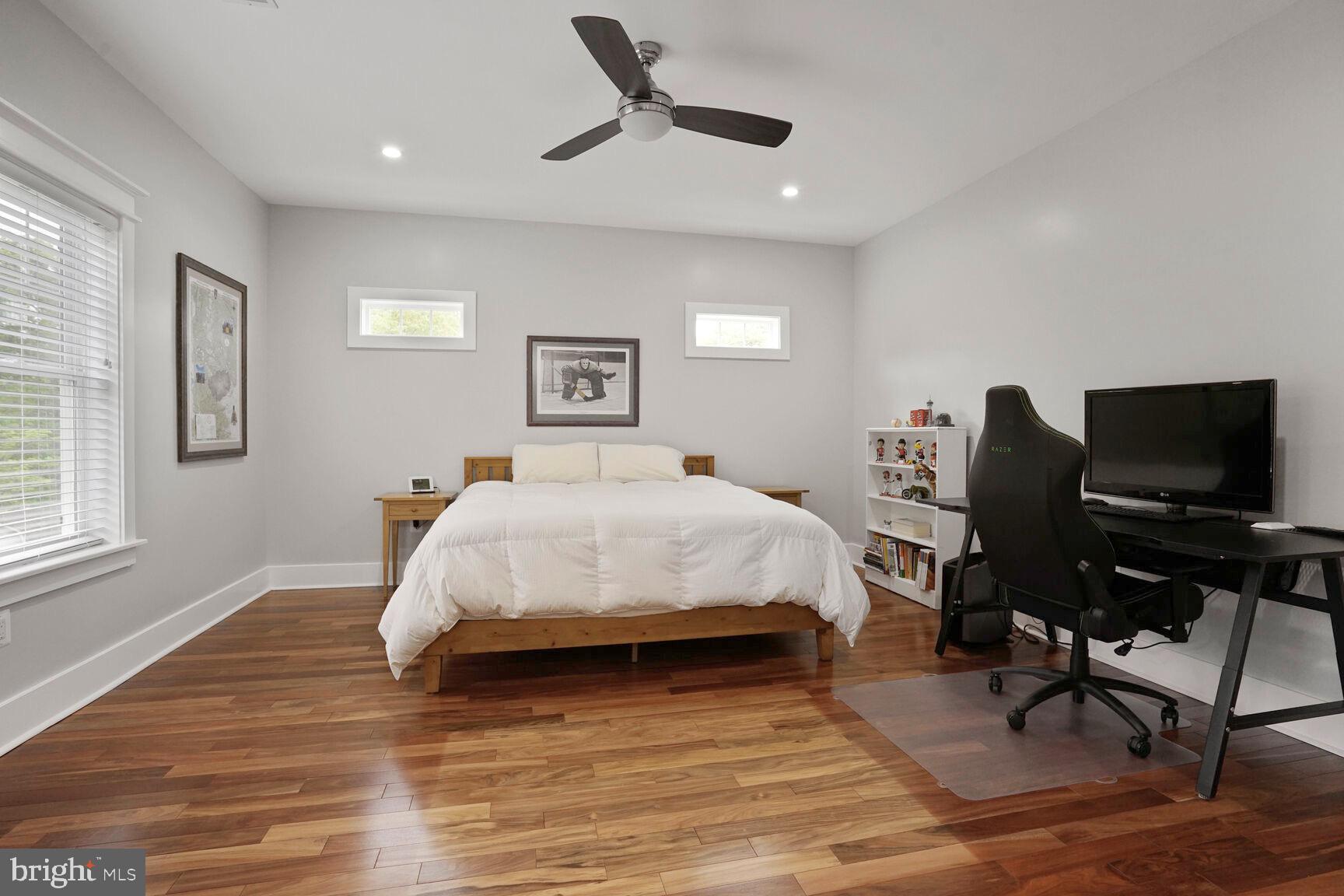 WINDSOR ESTATES - Residential Lease