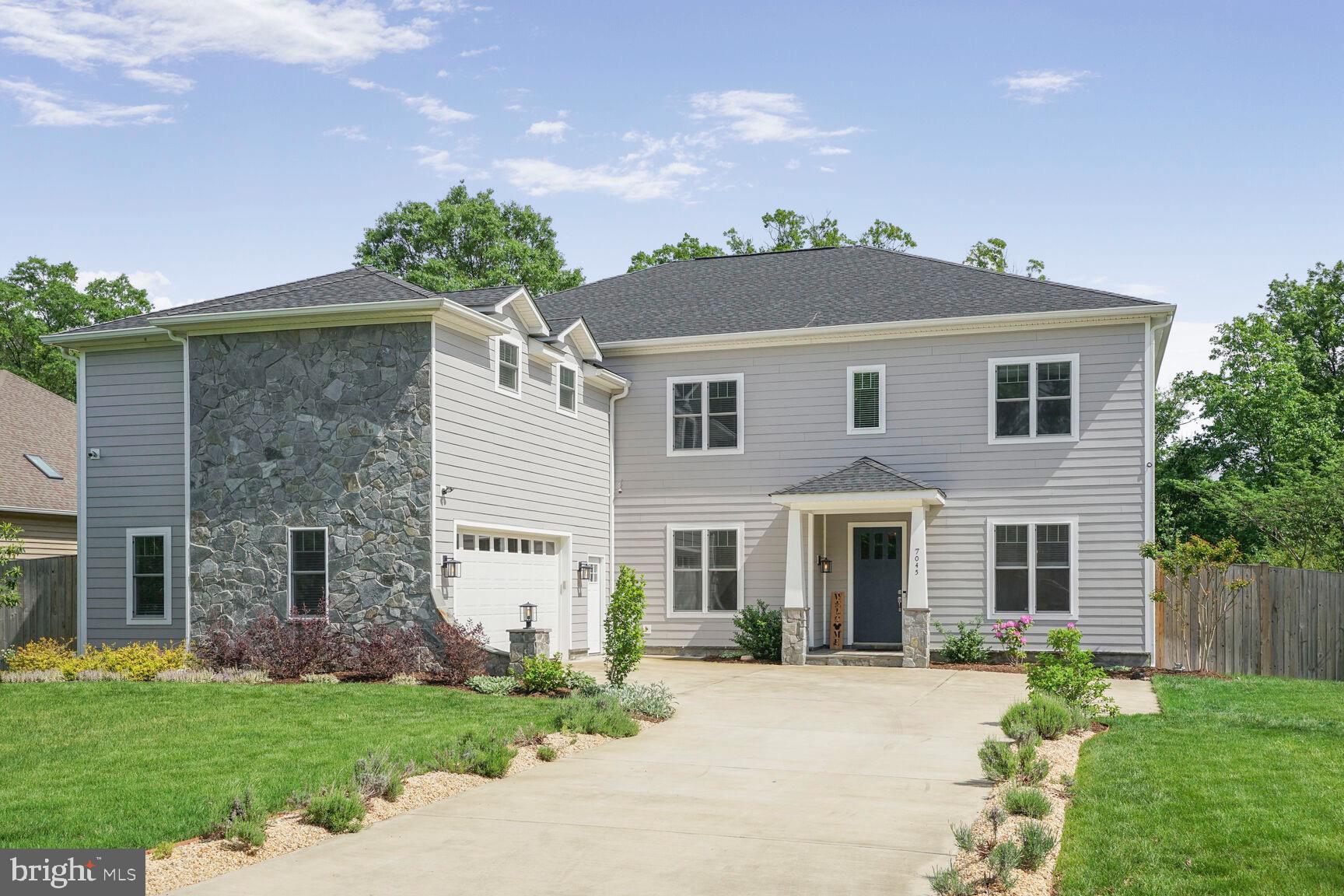 WINDSOR ESTATES - Residential Lease