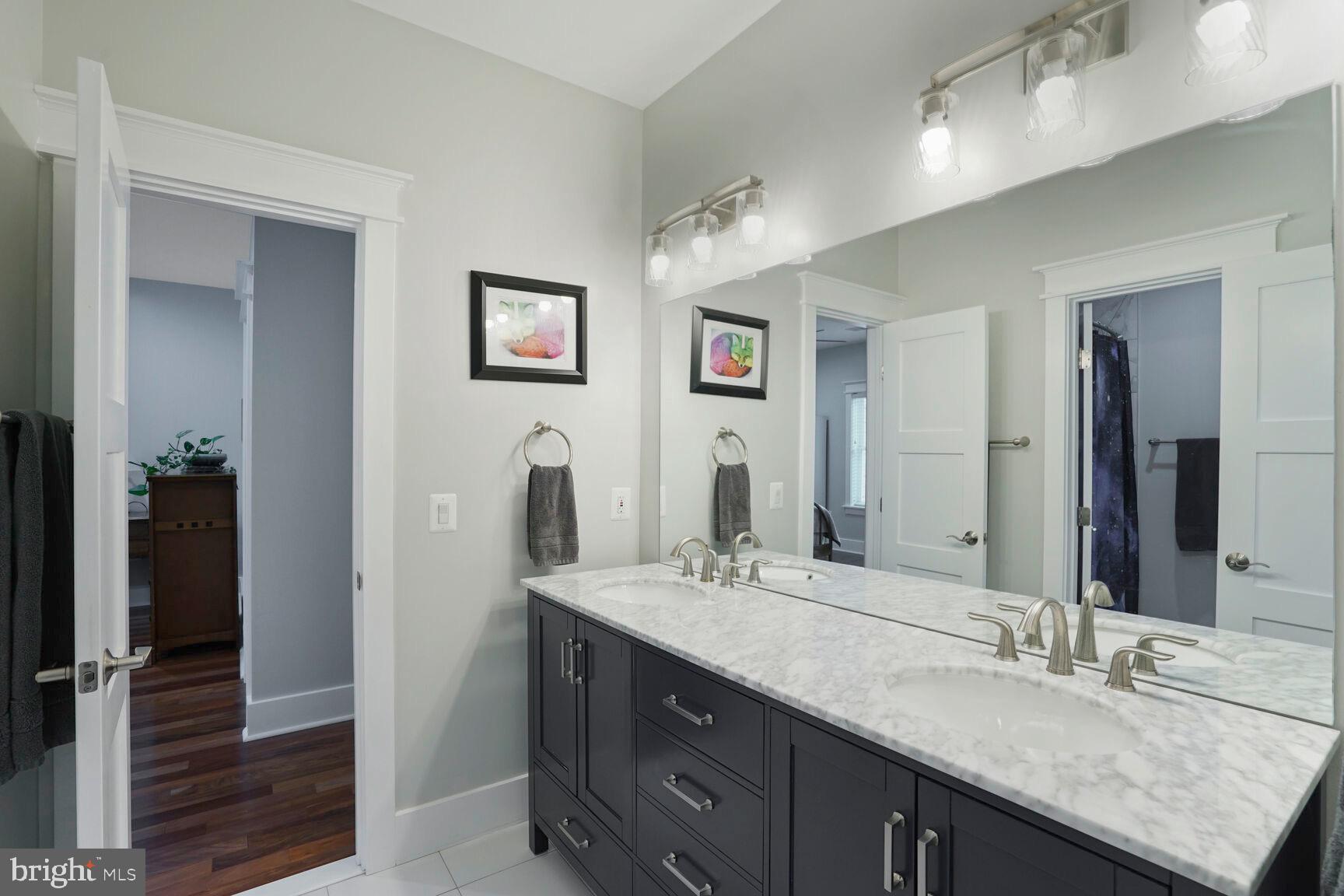 WINDSOR ESTATES - Residential Lease