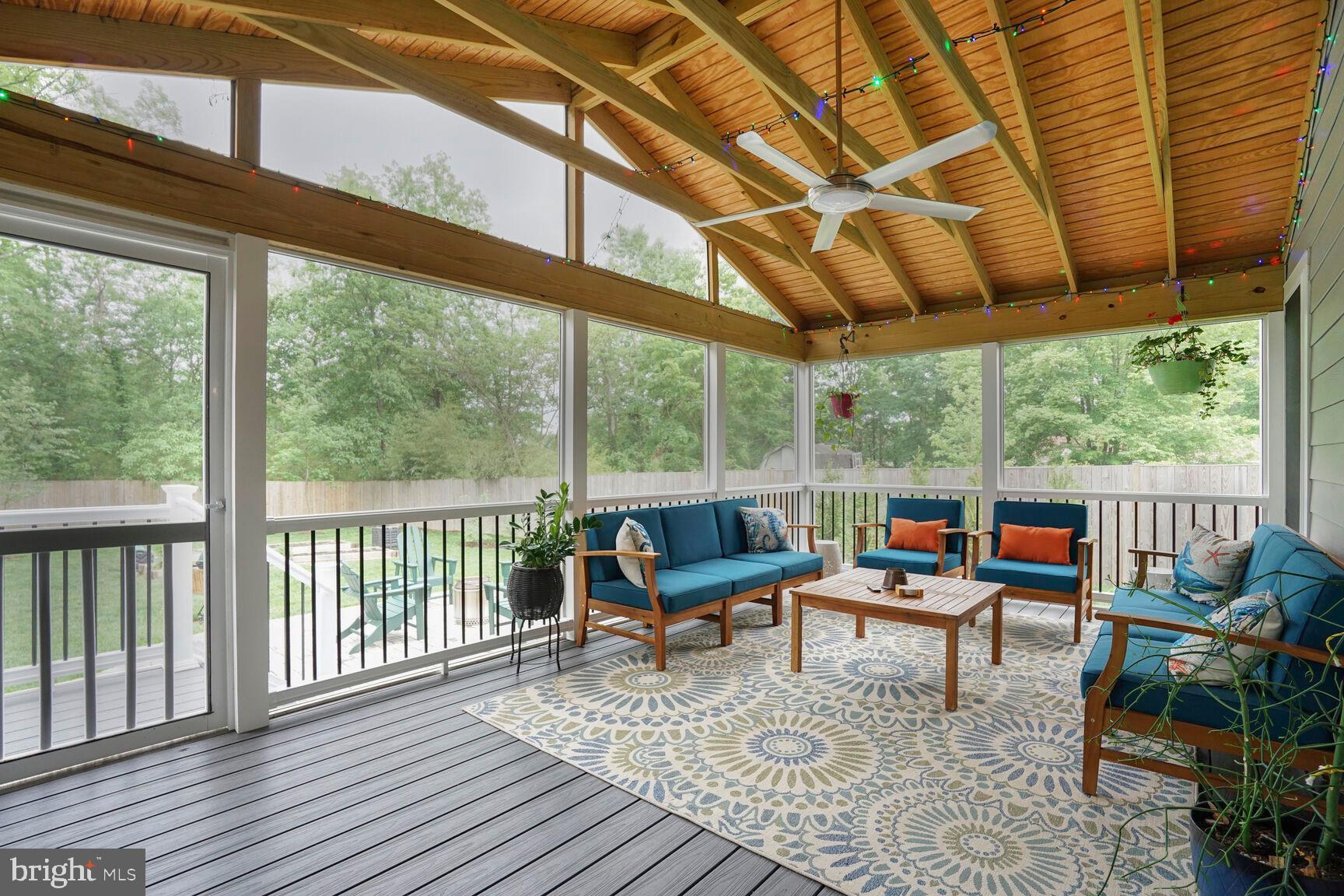 WINDSOR ESTATES - Residential Lease