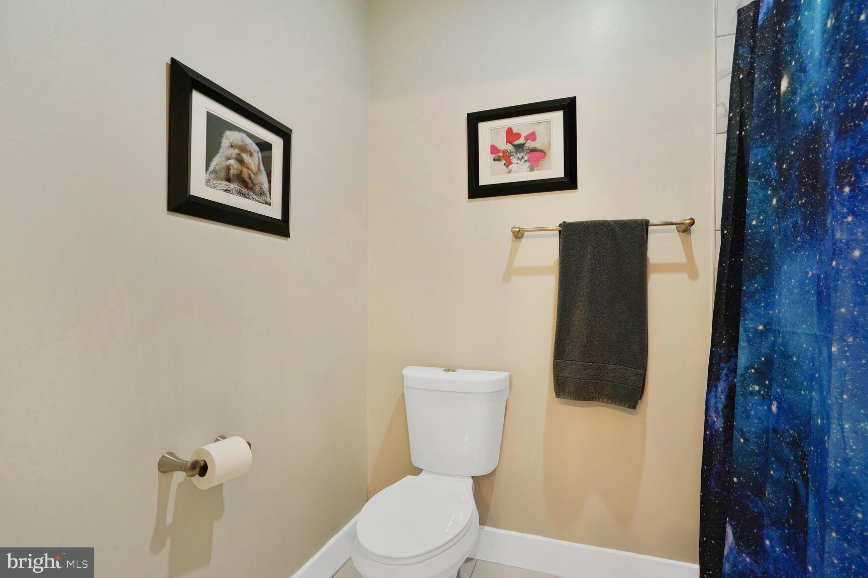 WINDSOR ESTATES - Residential Lease