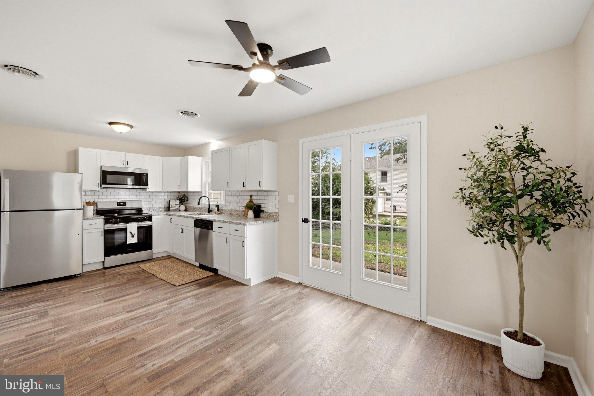 10 STANDISH COURT