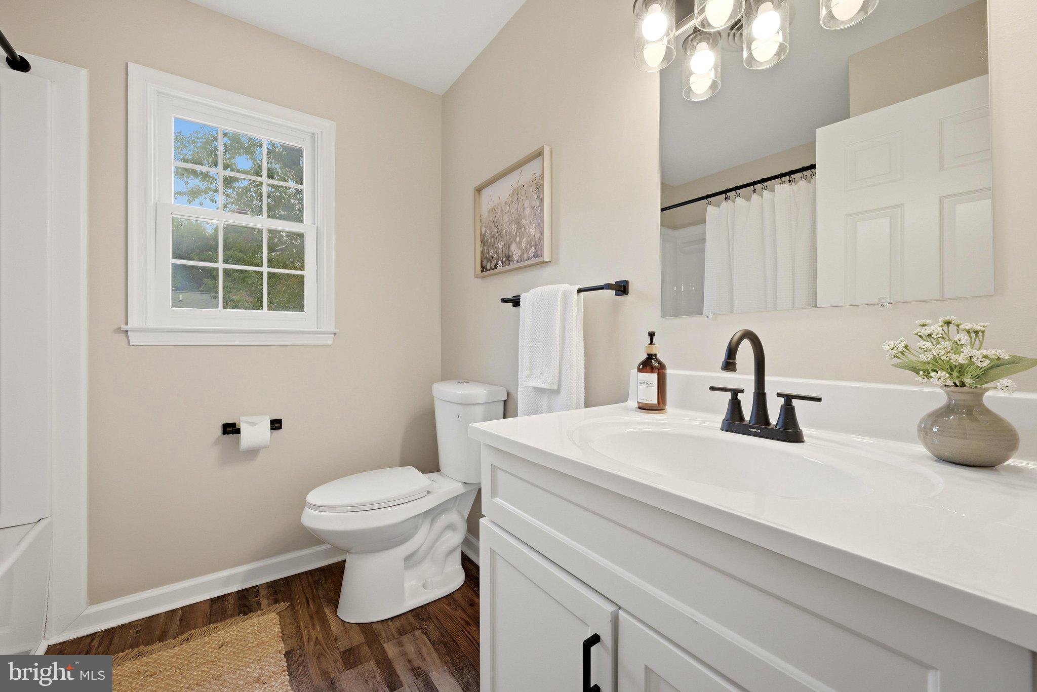 10 STANDISH COURT