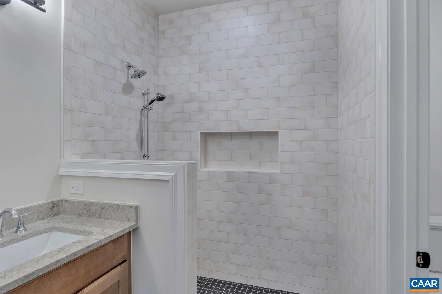 OLD TRAIL - Residential