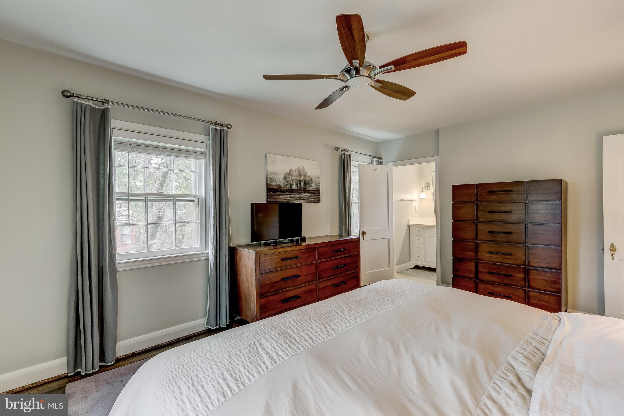 GREATER HOMELAND HISTORIC DISTRICT - Residential