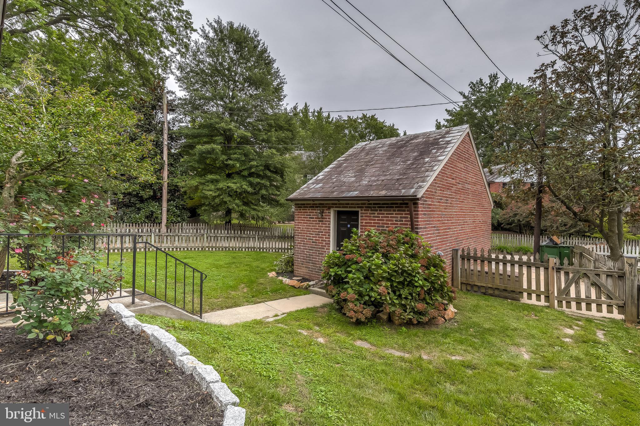 GREATER HOMELAND HISTORIC DISTRICT - Residential