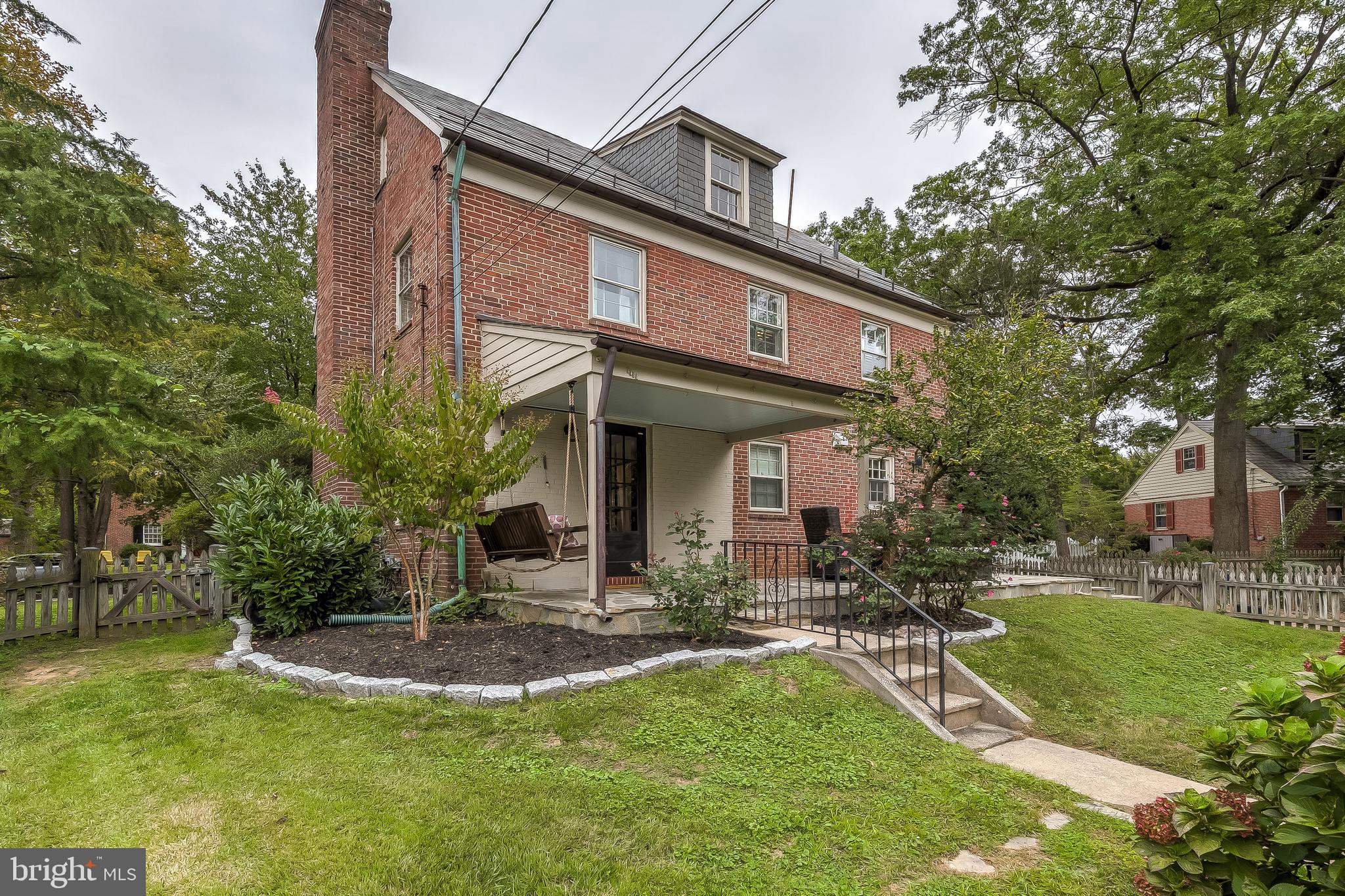 GREATER HOMELAND HISTORIC DISTRICT - Residential