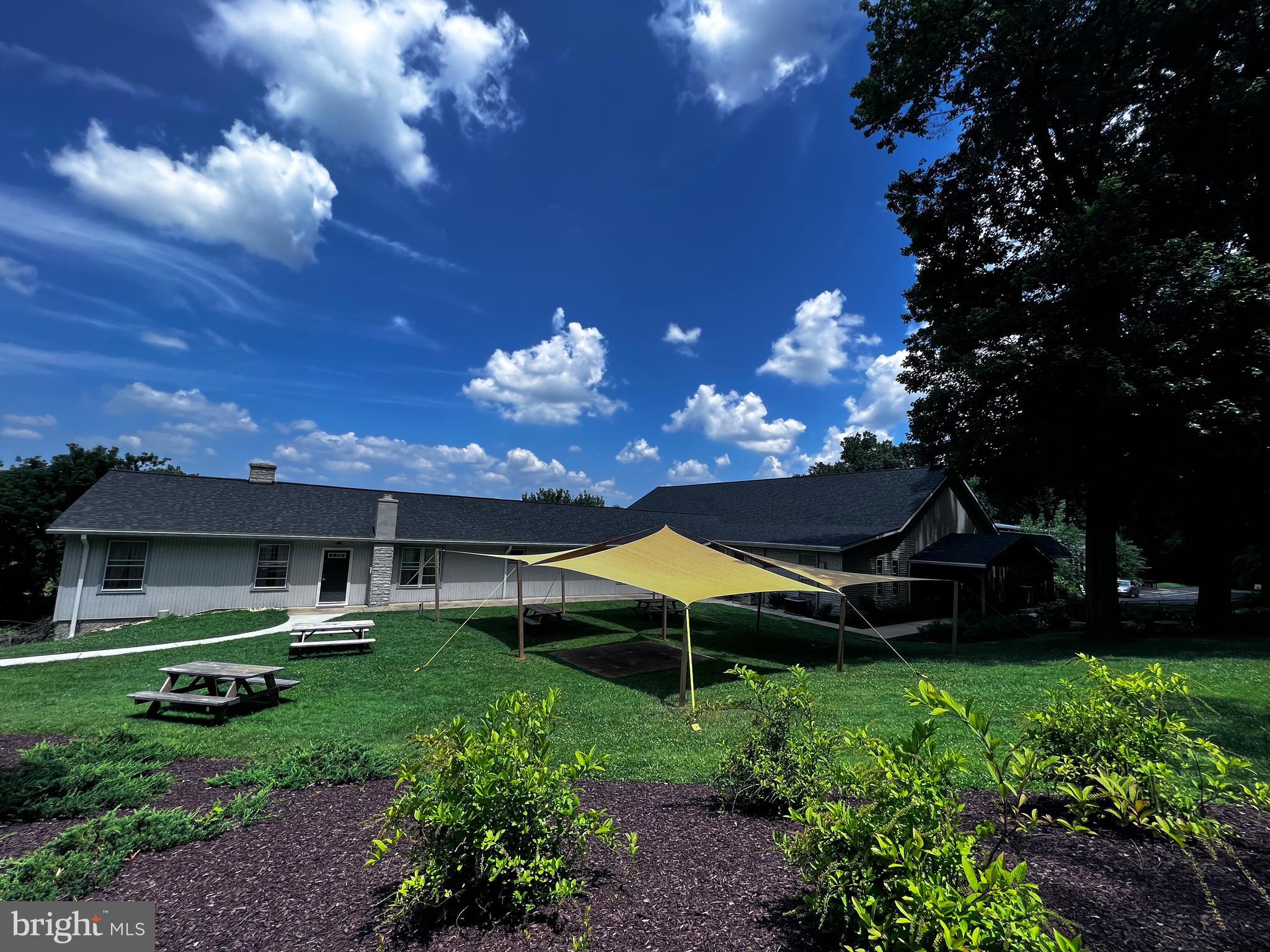447 NOBLE ROAD