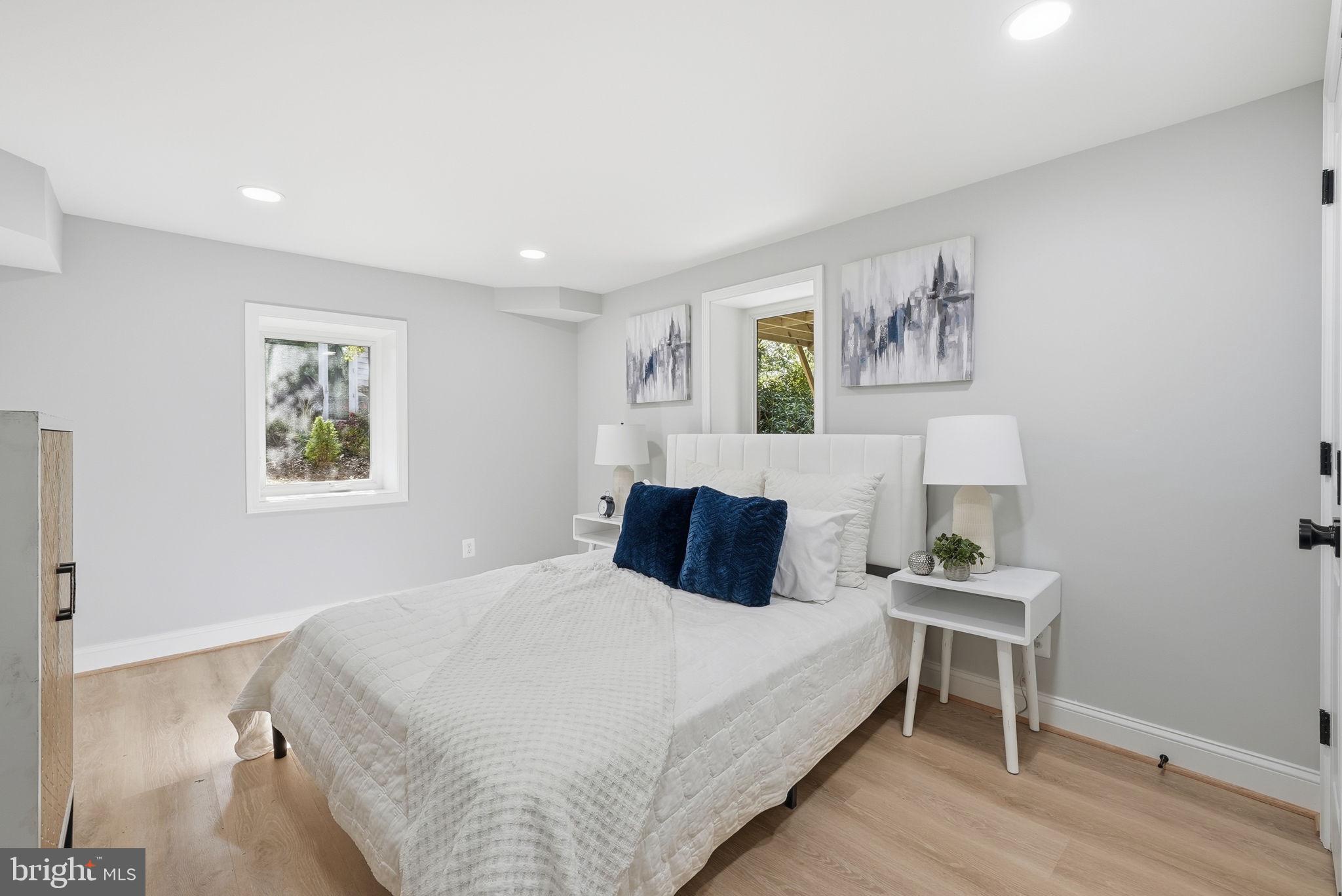 GLENMORE - Residential