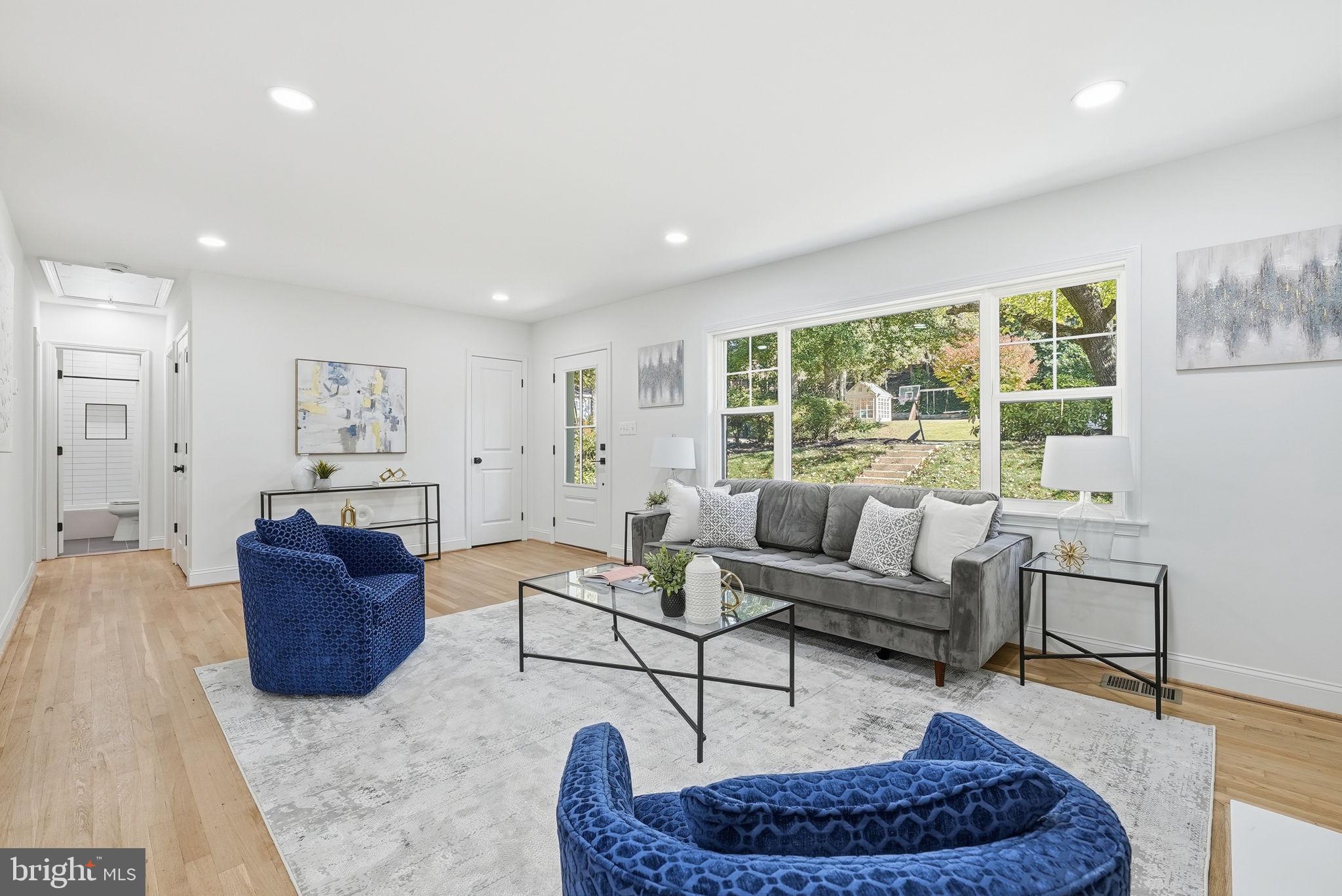 GLENMORE - Residential