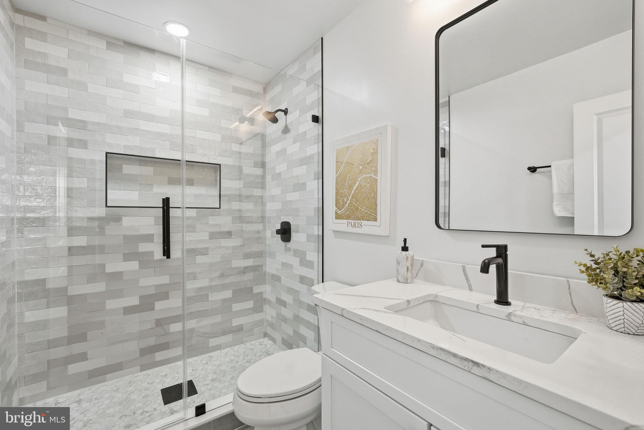 GLENMORE - Residential