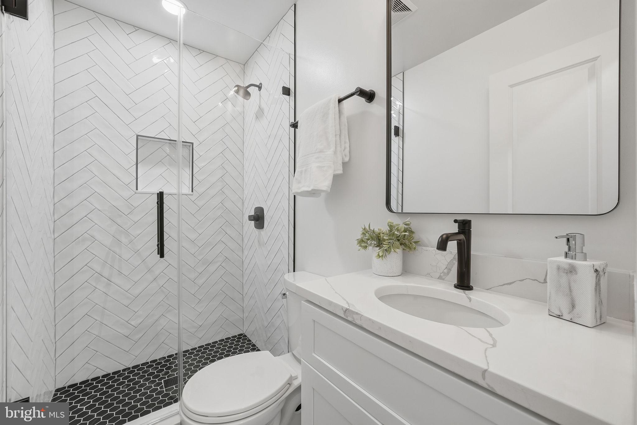 GLENMORE - Residential