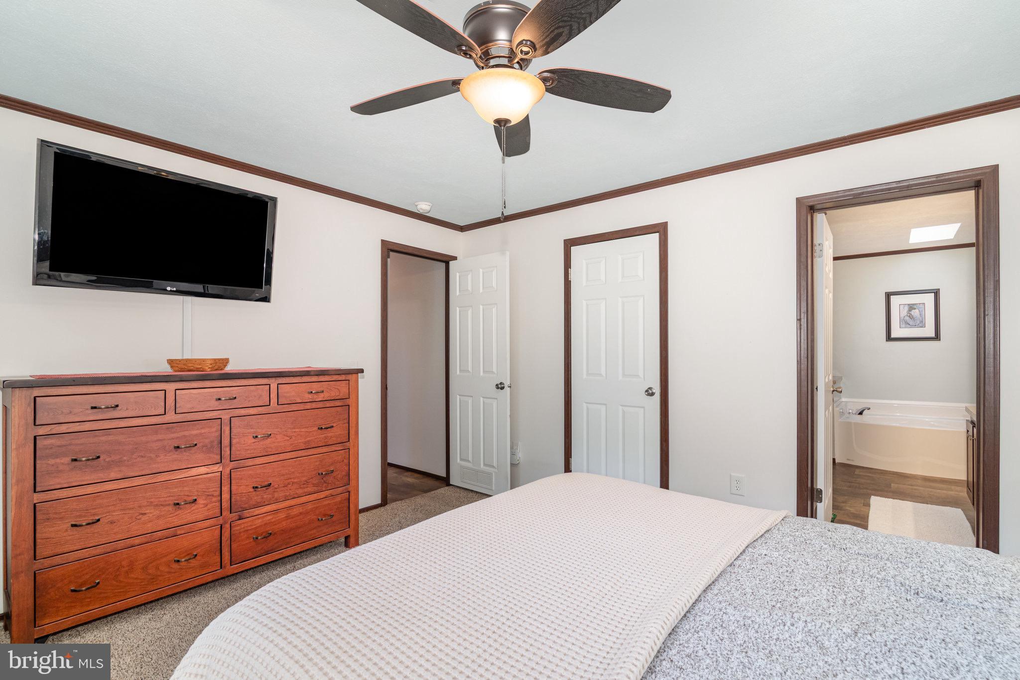 LAKE VIEW ESTATES - Residential