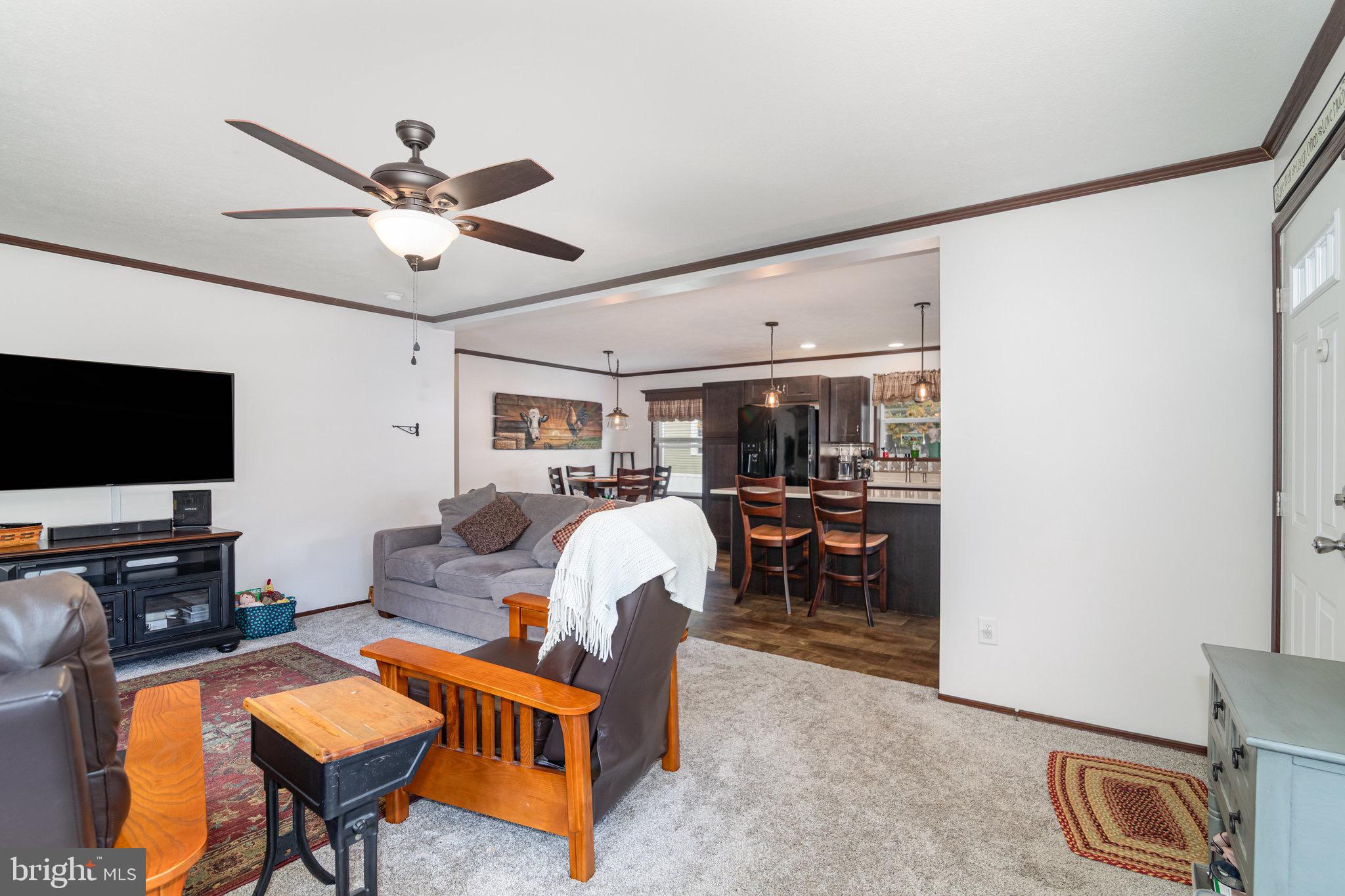 LAKE VIEW ESTATES - Residential