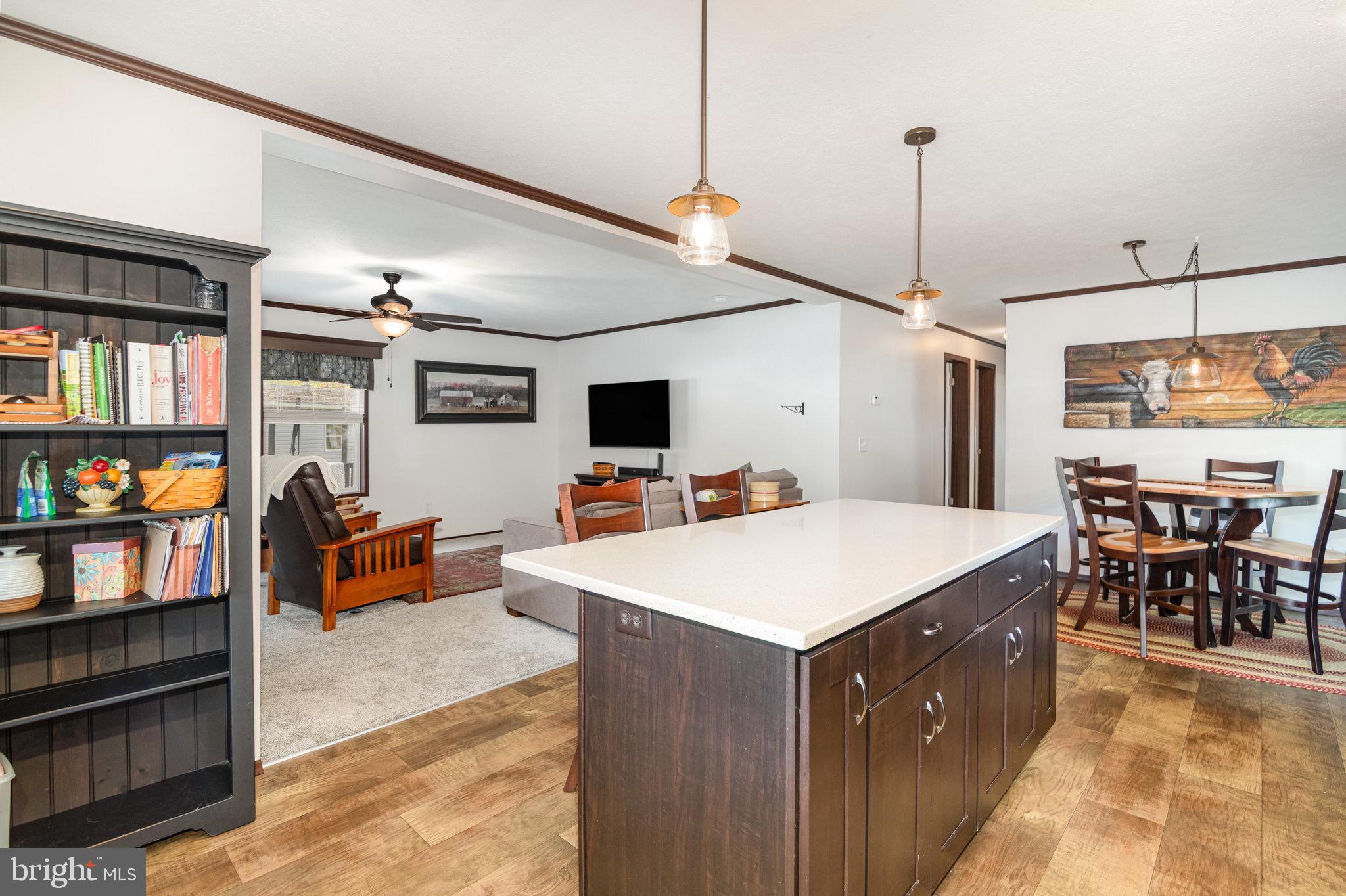 LAKE VIEW ESTATES - Residential