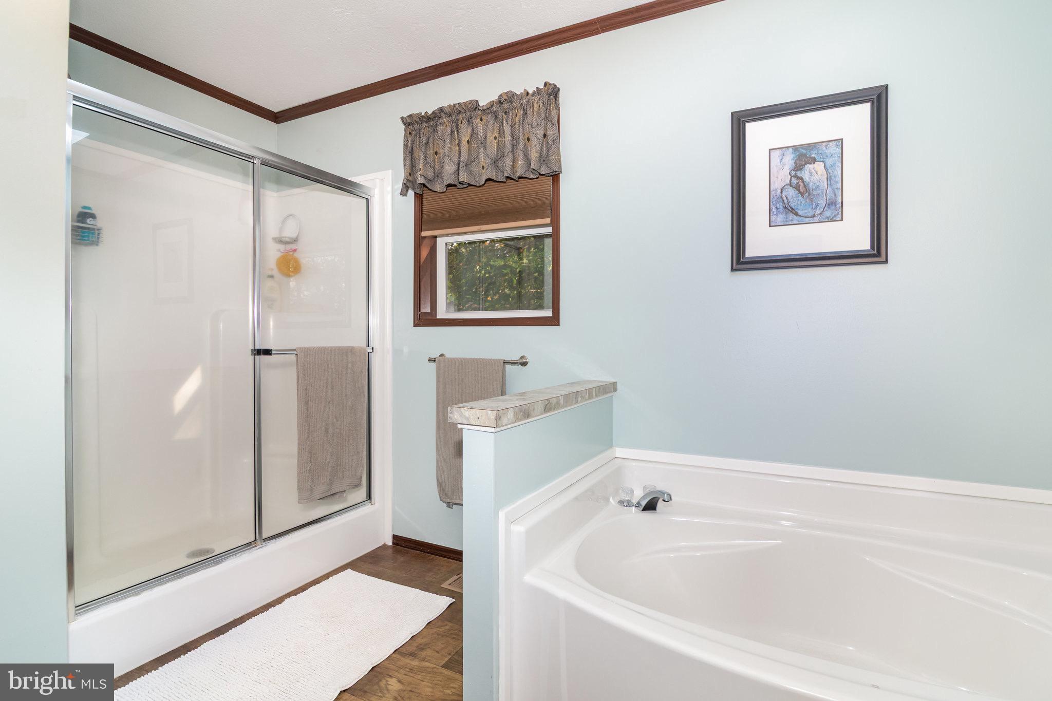 LAKE VIEW ESTATES - Residential