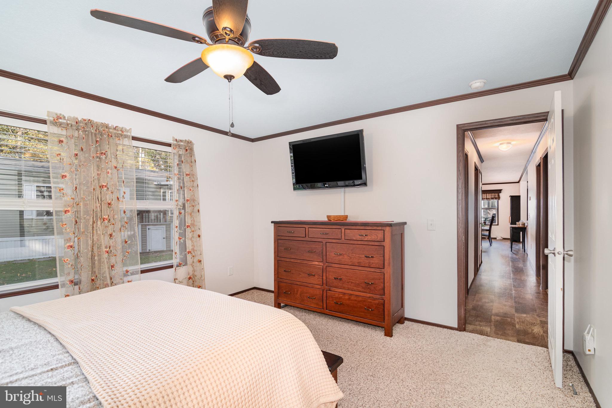 LAKE VIEW ESTATES - Residential