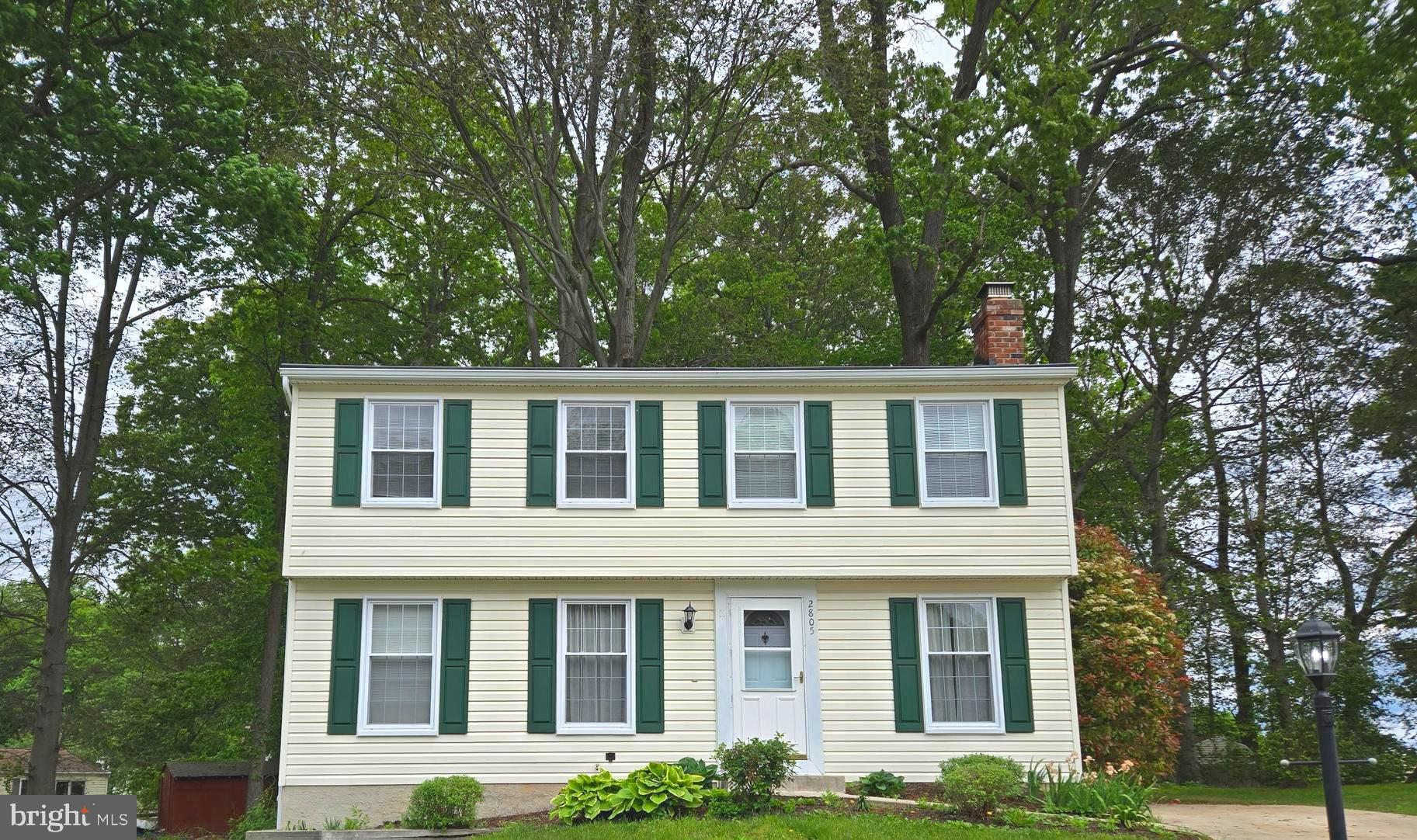 2805 WHITE ROSE COURT