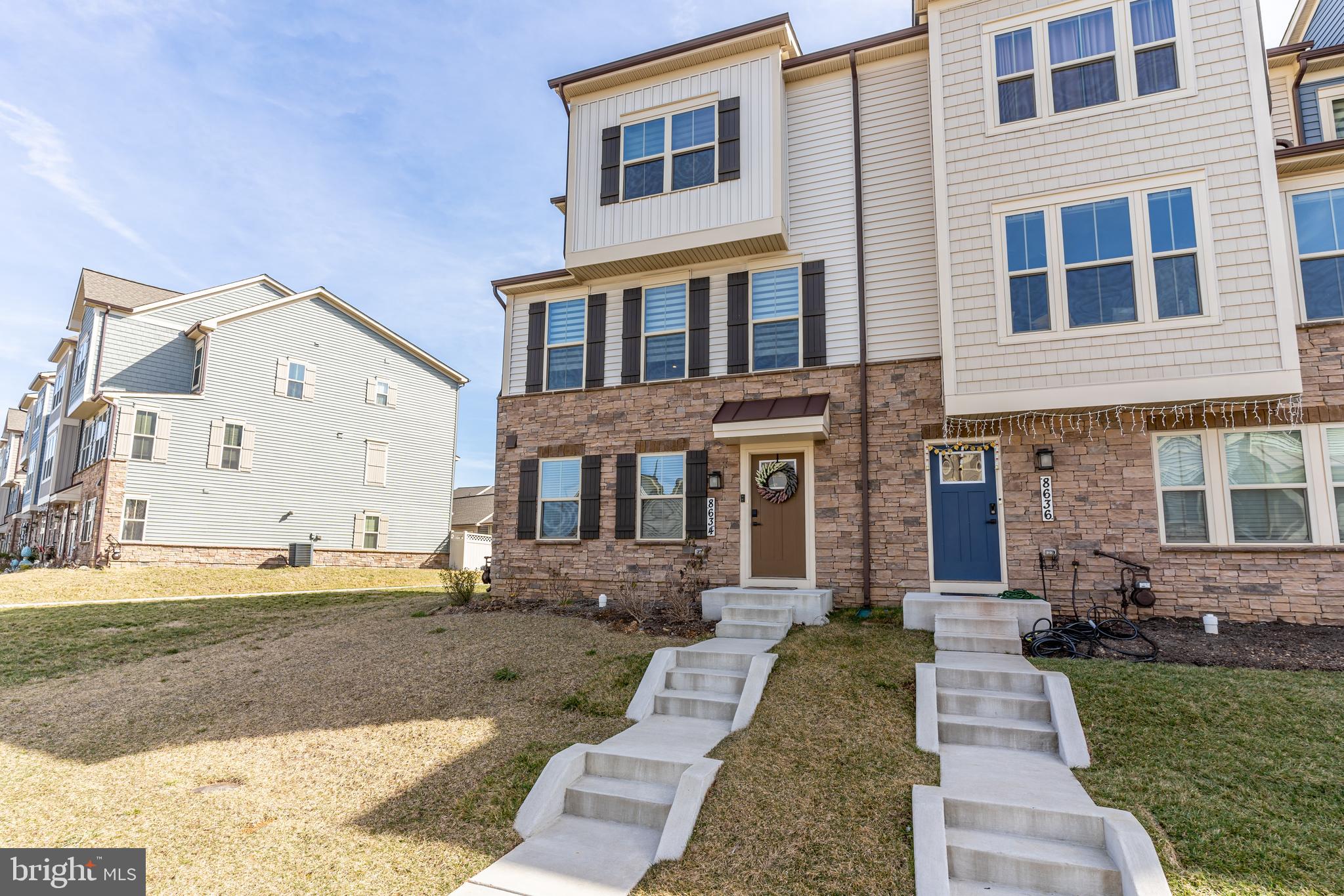 VILLAGES OF URBANA - Residential