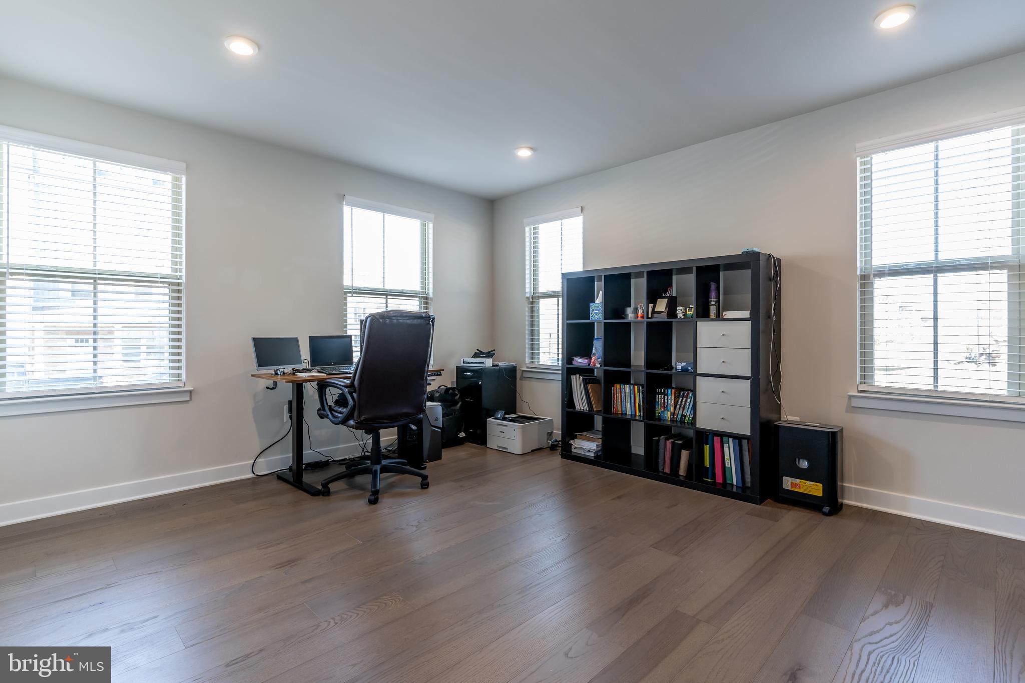 VILLAGES OF URBANA - Residential