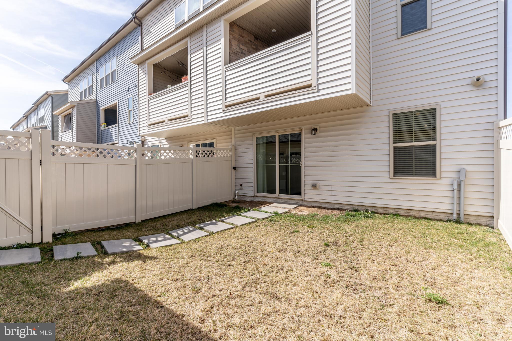 VILLAGES OF URBANA - Residential