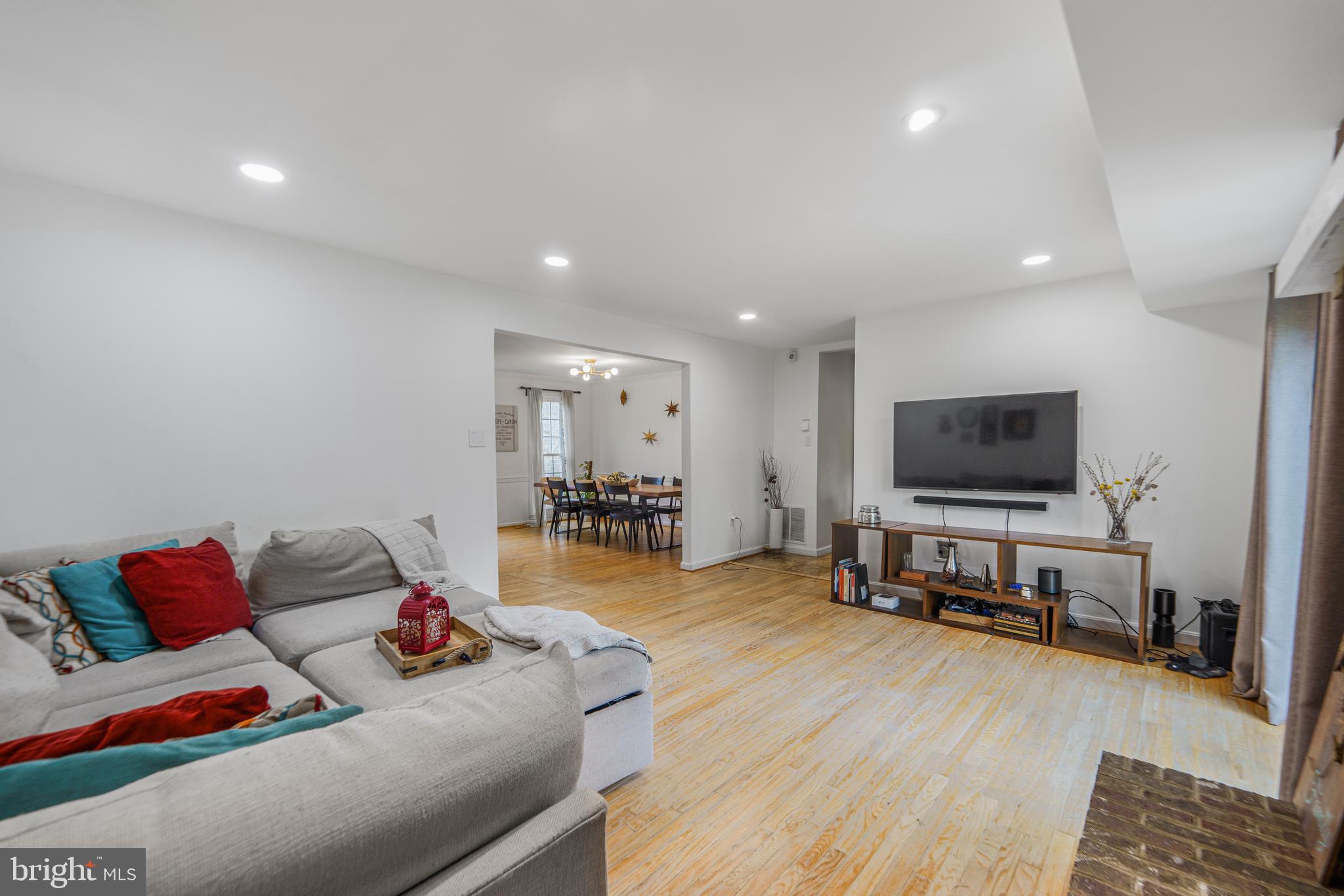 CASHELL MANOR - Residential