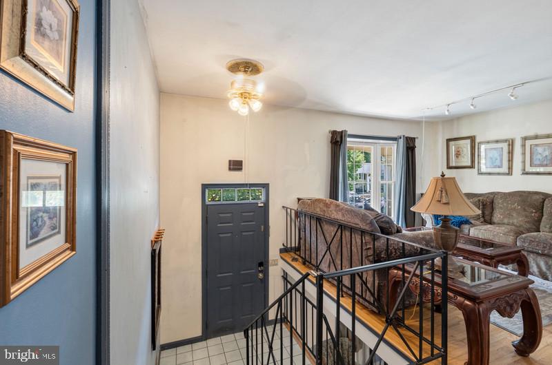 2408 GREENHEART LANE