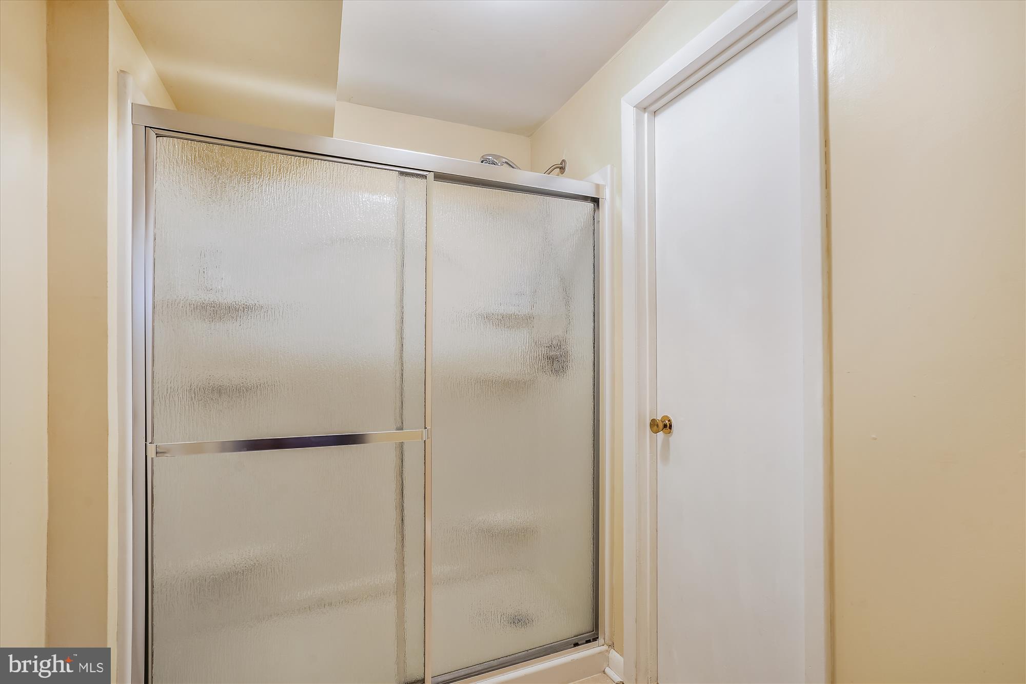 RIVERSIDE ESTATES - Residential