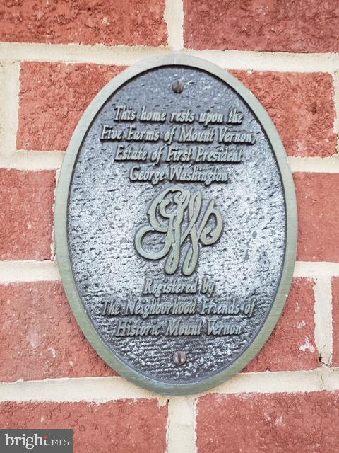 RIVERSIDE ESTATES - Residential