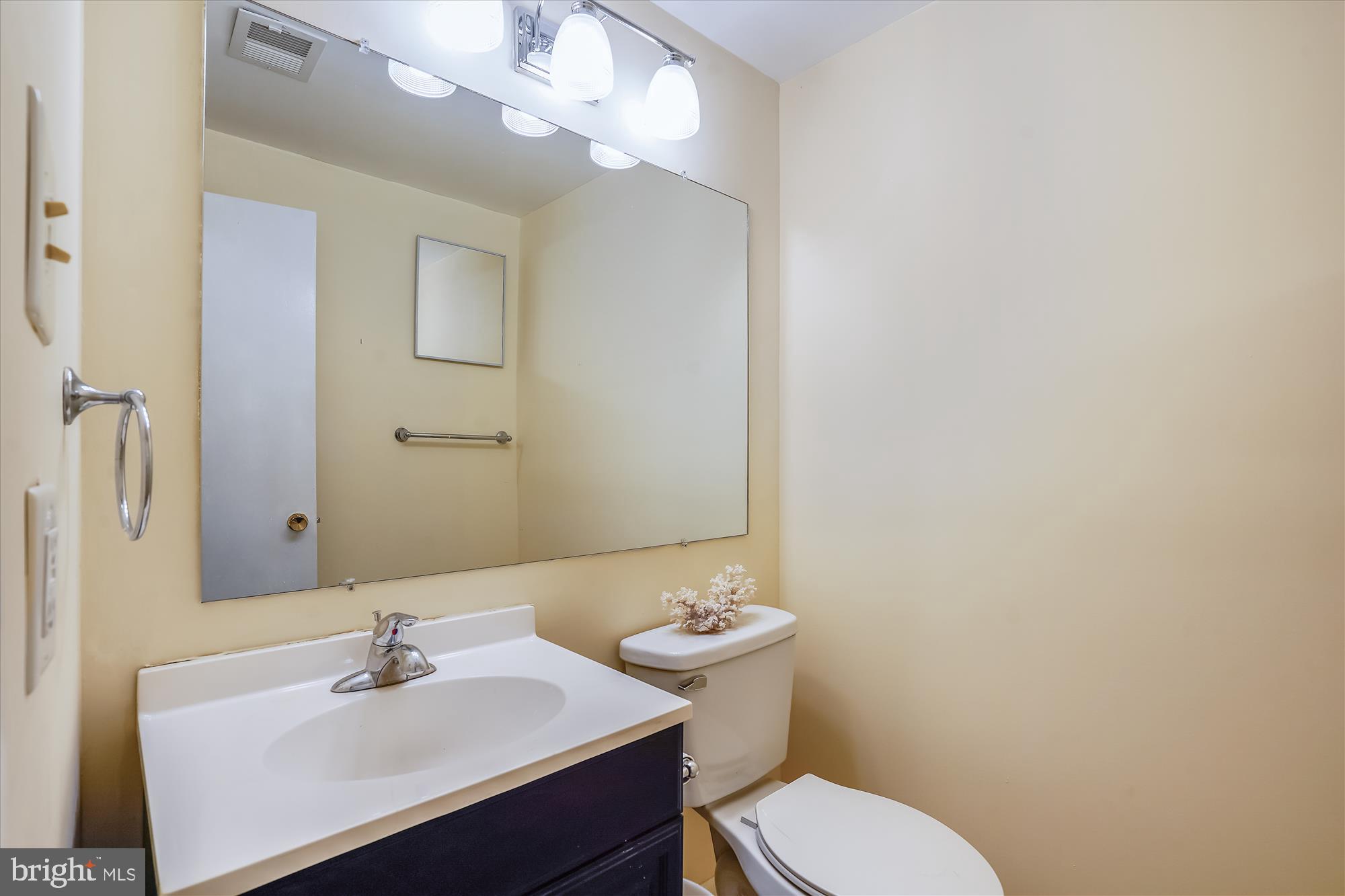 RIVERSIDE ESTATES - Residential