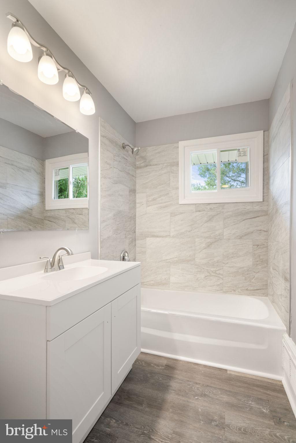 BRISTOW - Residential