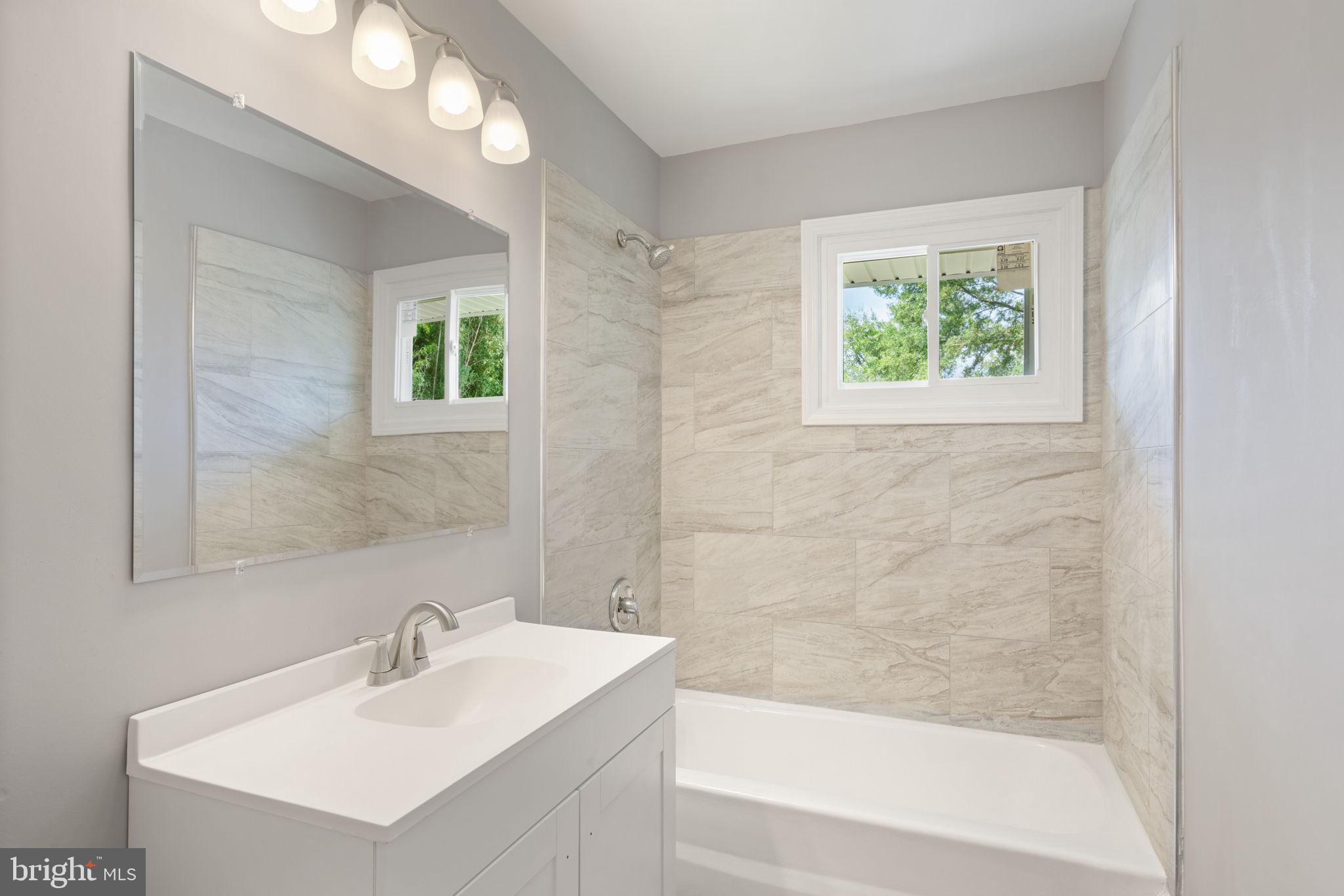 BRISTOW - Residential