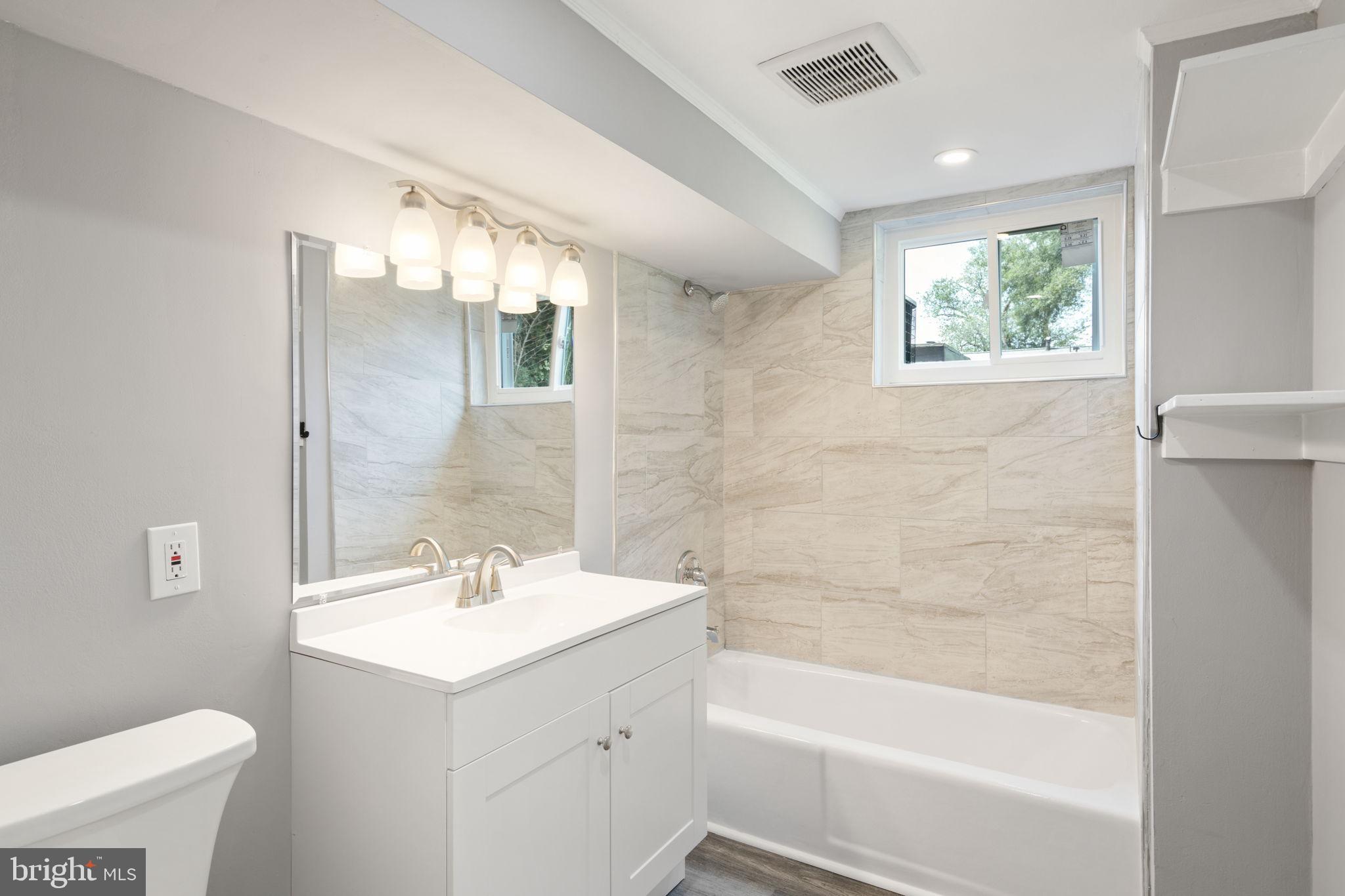 BRISTOW - Residential