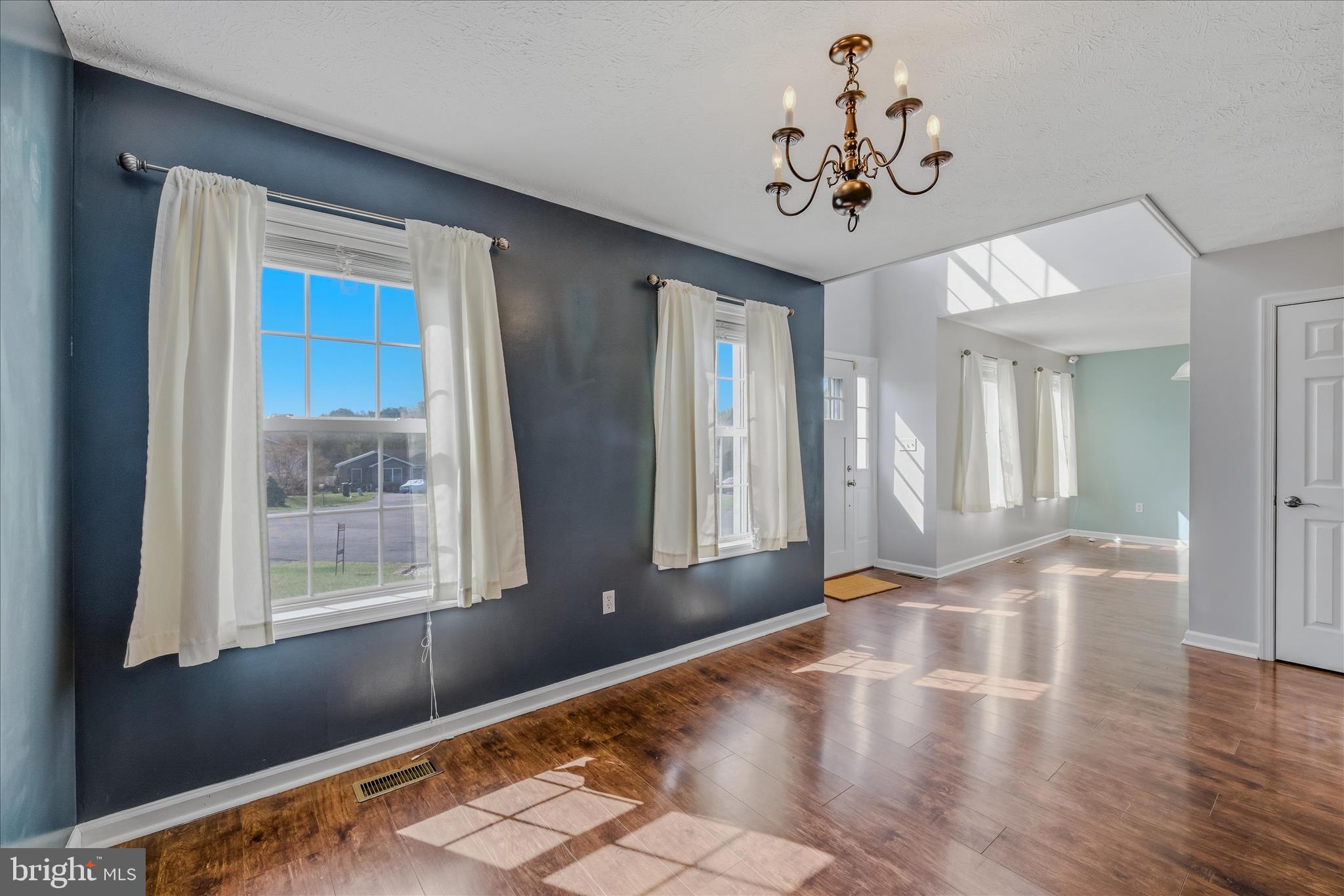 OPEQUON MEADOWS - Residential