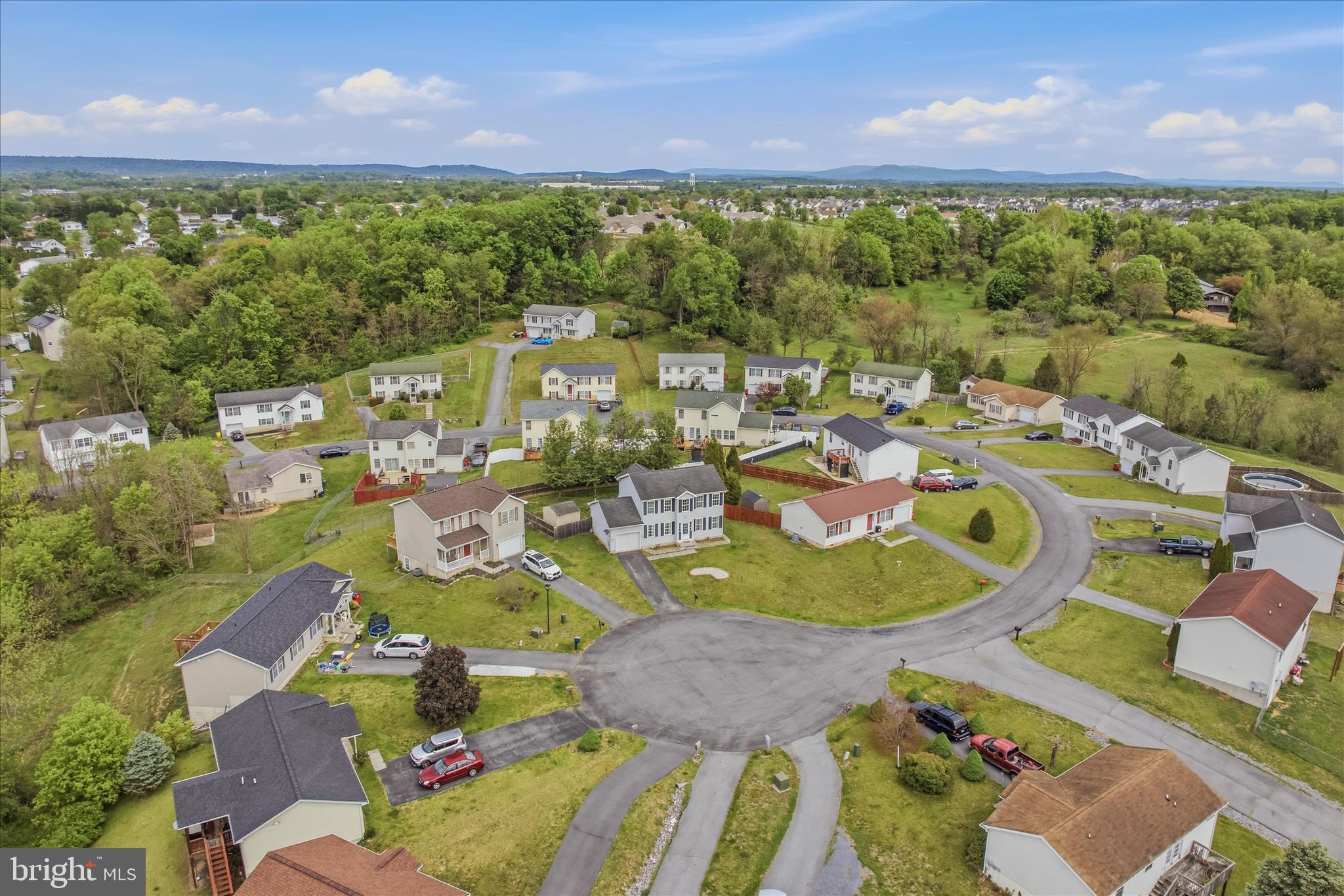 OPEQUON MEADOWS - Residential