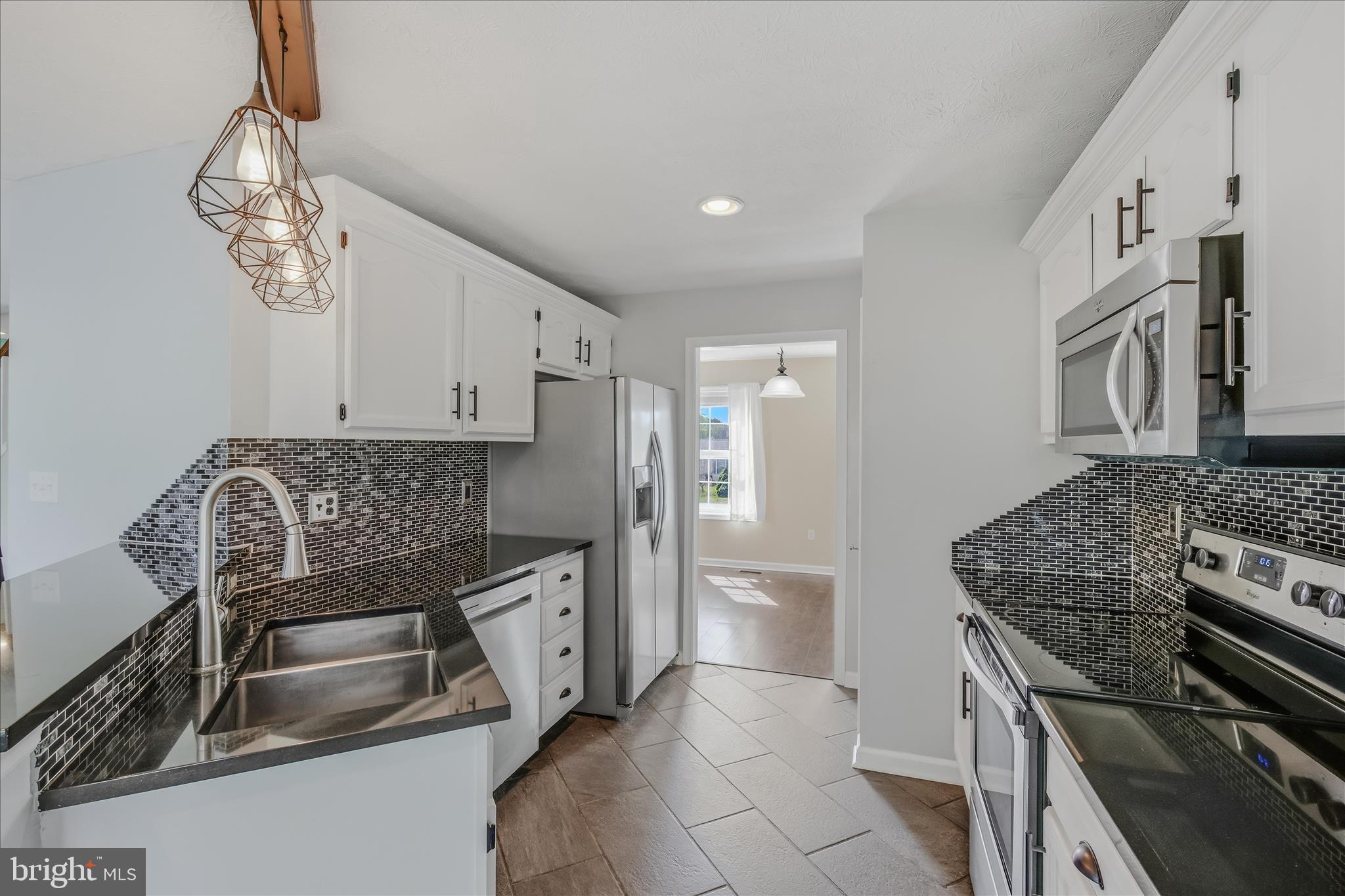 OPEQUON MEADOWS - Residential