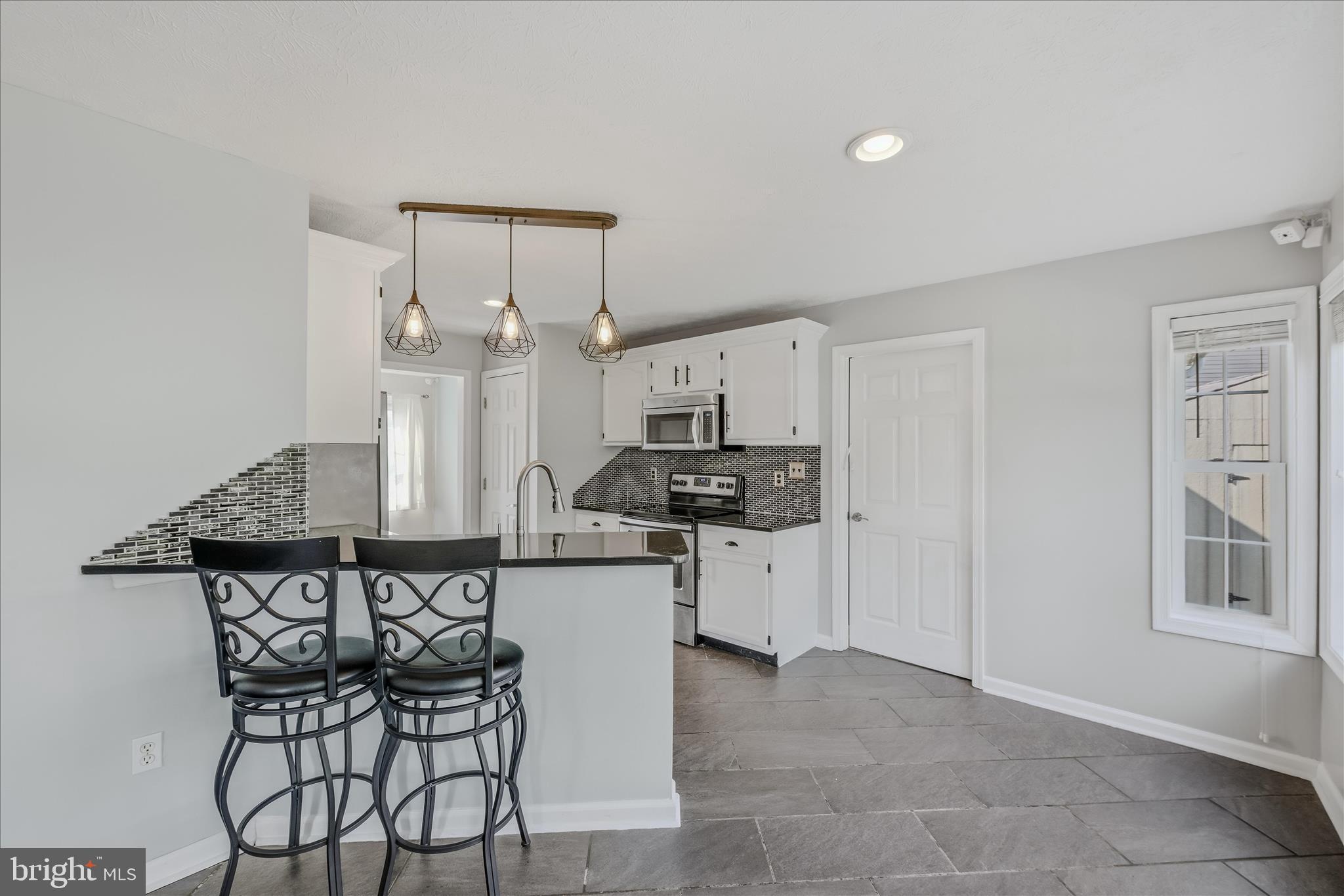 OPEQUON MEADOWS - Residential