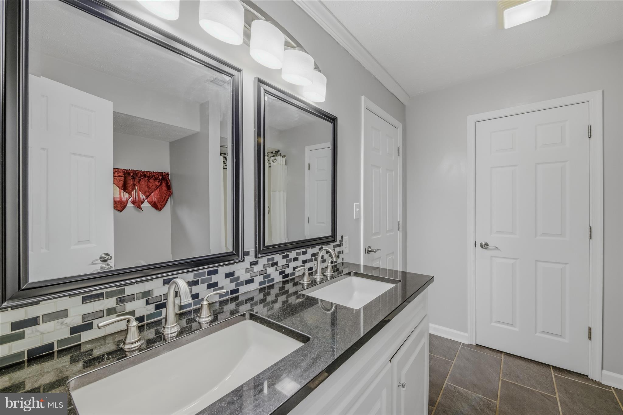 OPEQUON MEADOWS - Residential
