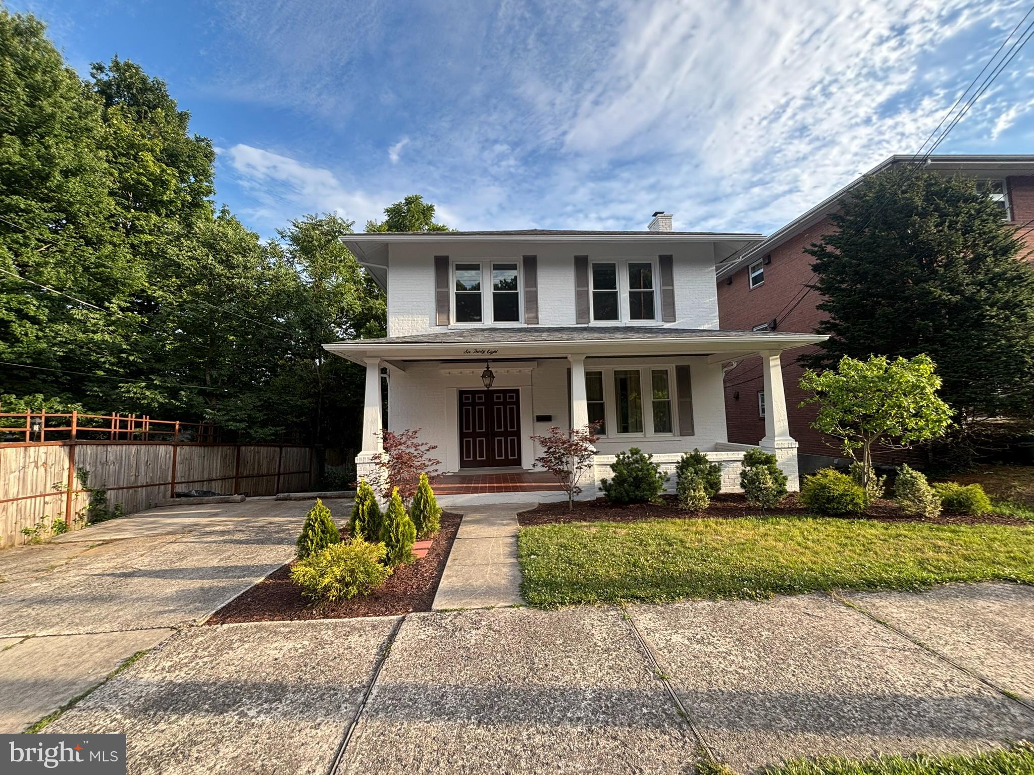 638 WASHINGTON STREET