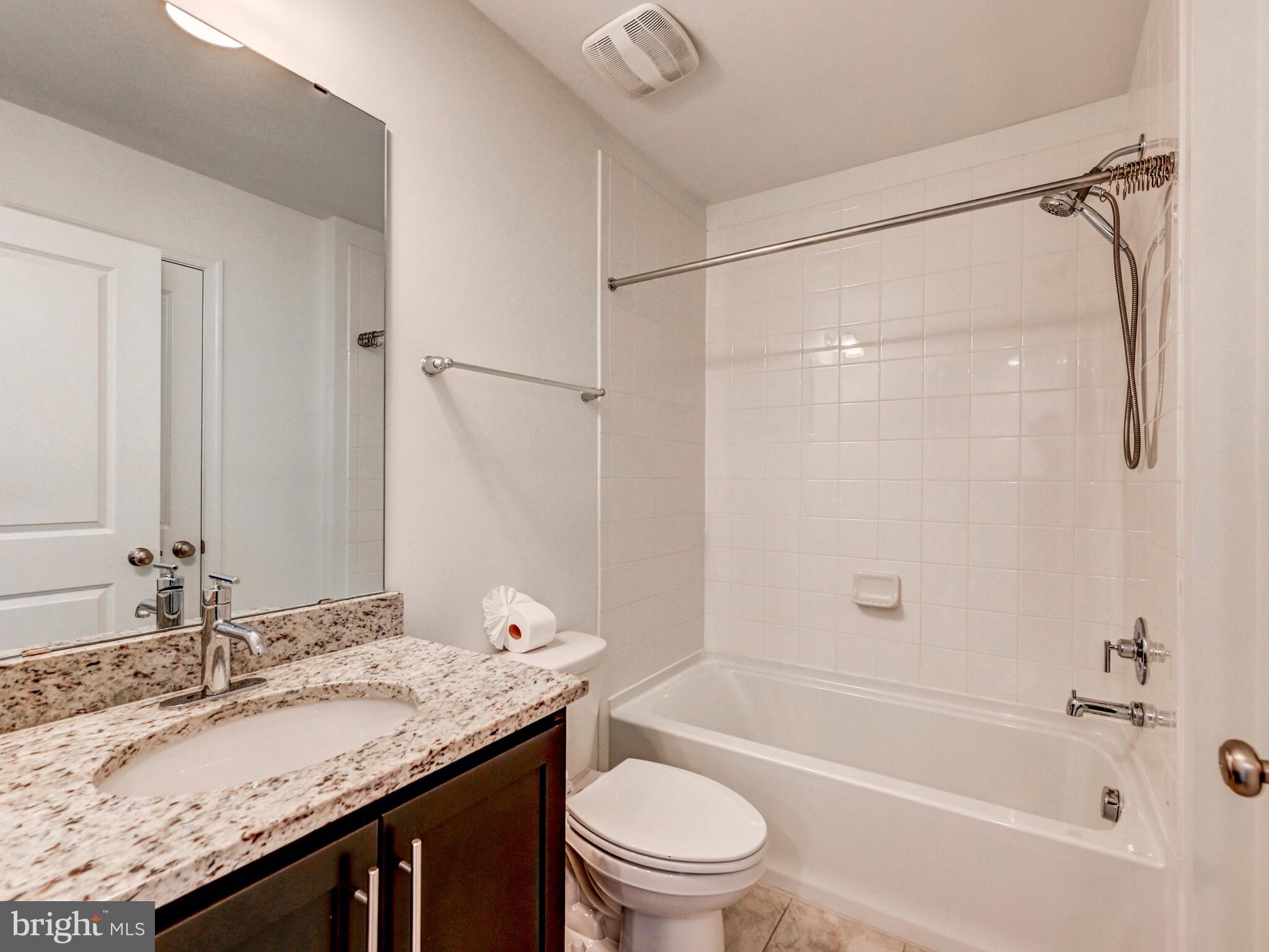 MEDFIELD - Residential