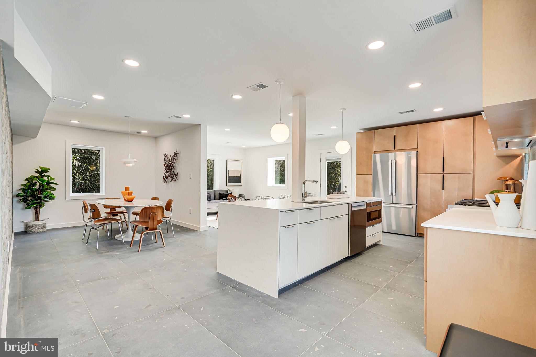 HIGHVIEW PARK - Residential