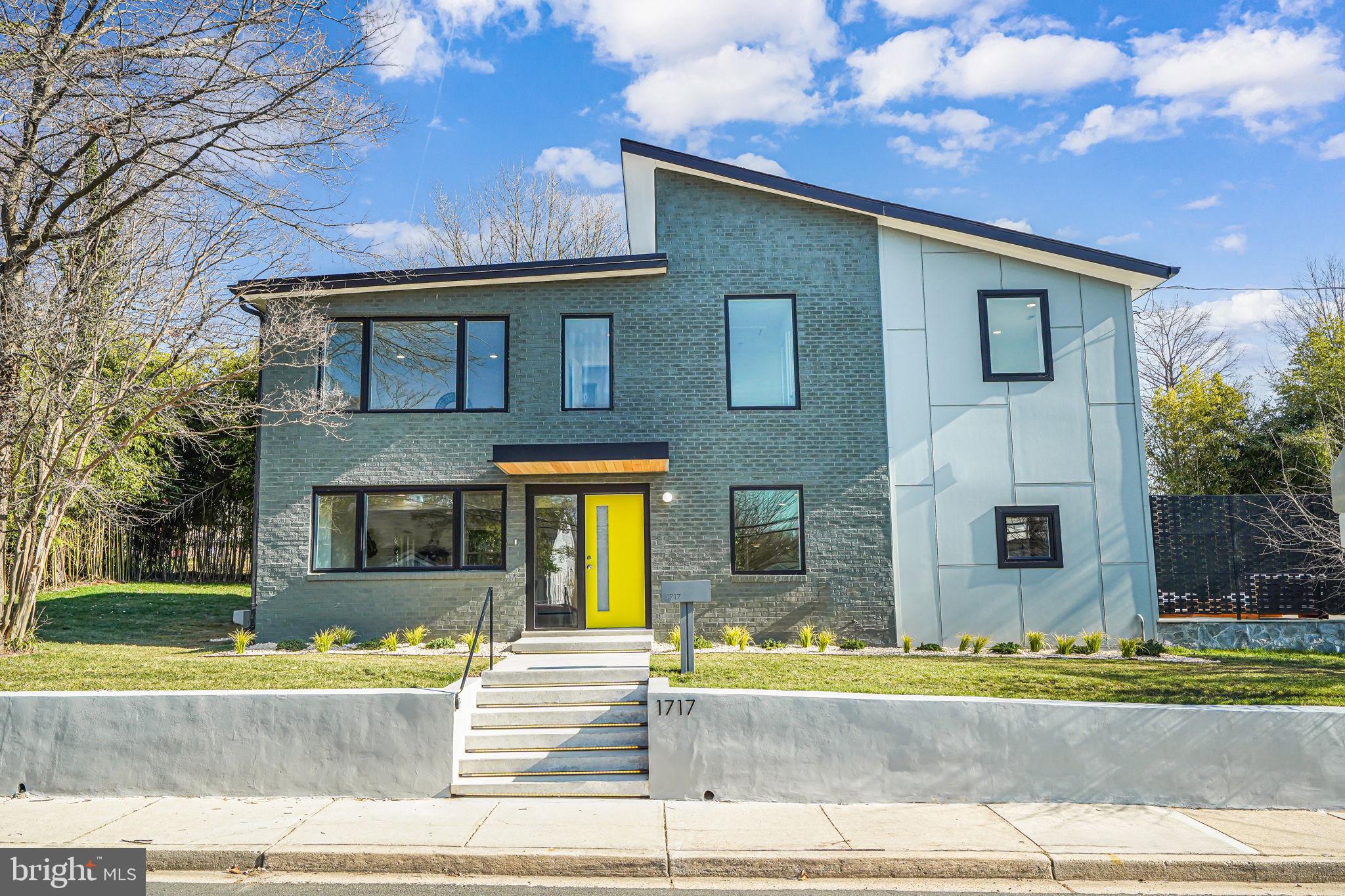 HIGHVIEW PARK - Residential